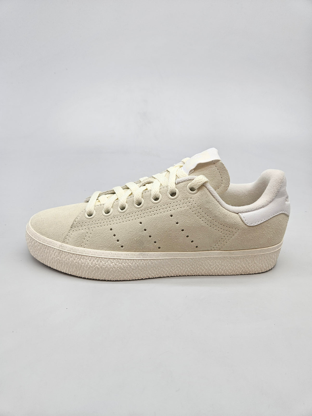 ADIDAS NOVI ORIGINAL PATIKI BR 38