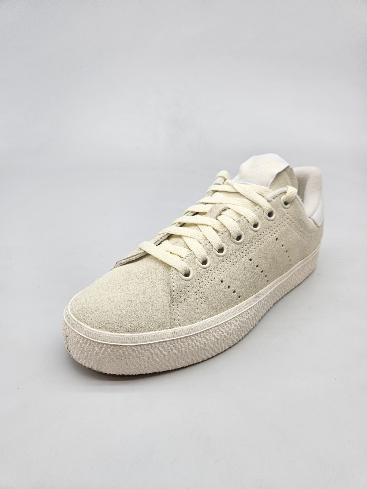 ADIDAS NOVI ORIGINAL PATIKI BR 38