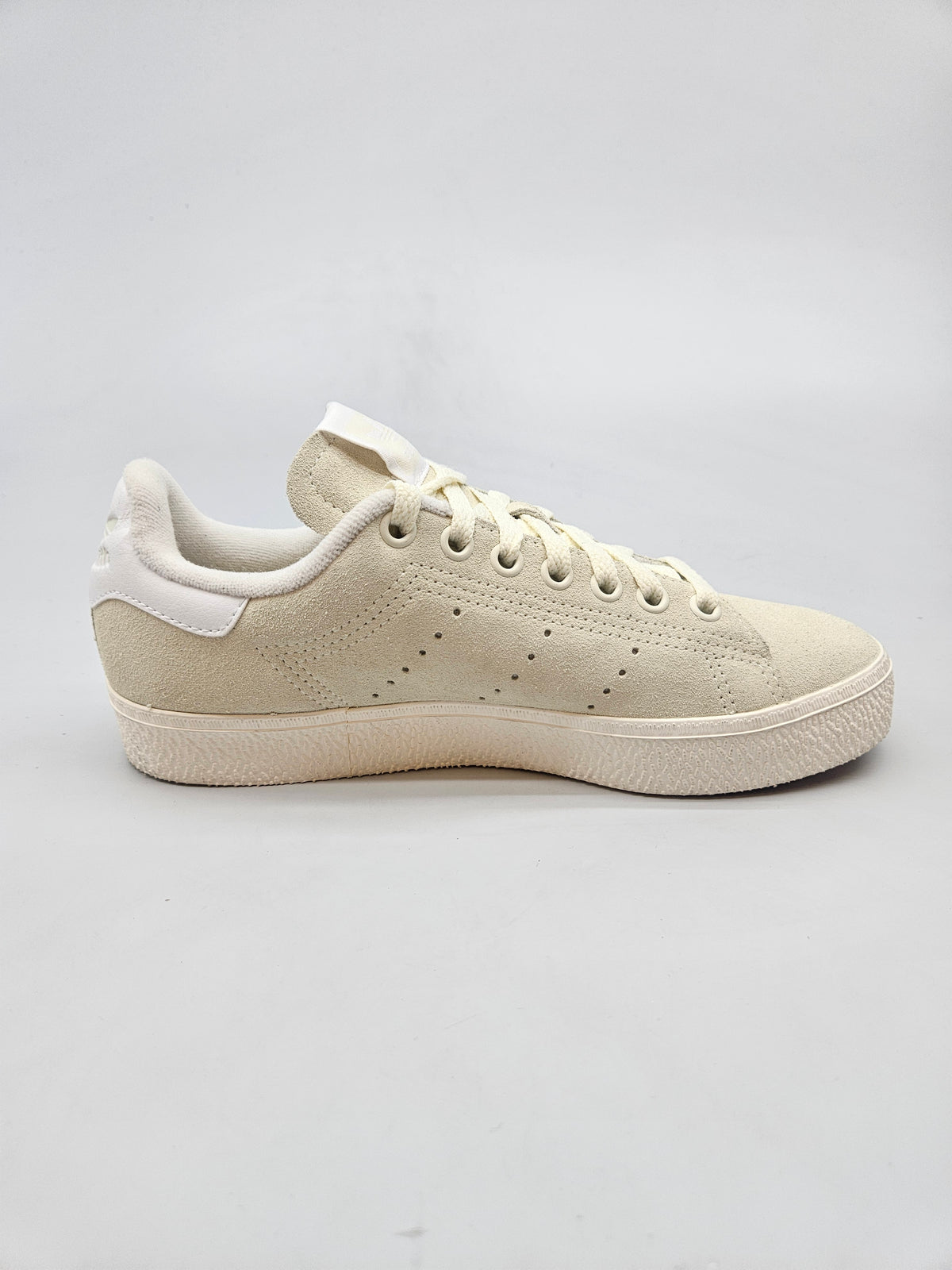 ADIDAS NOVI ORIGINAL PATIKI BR 38