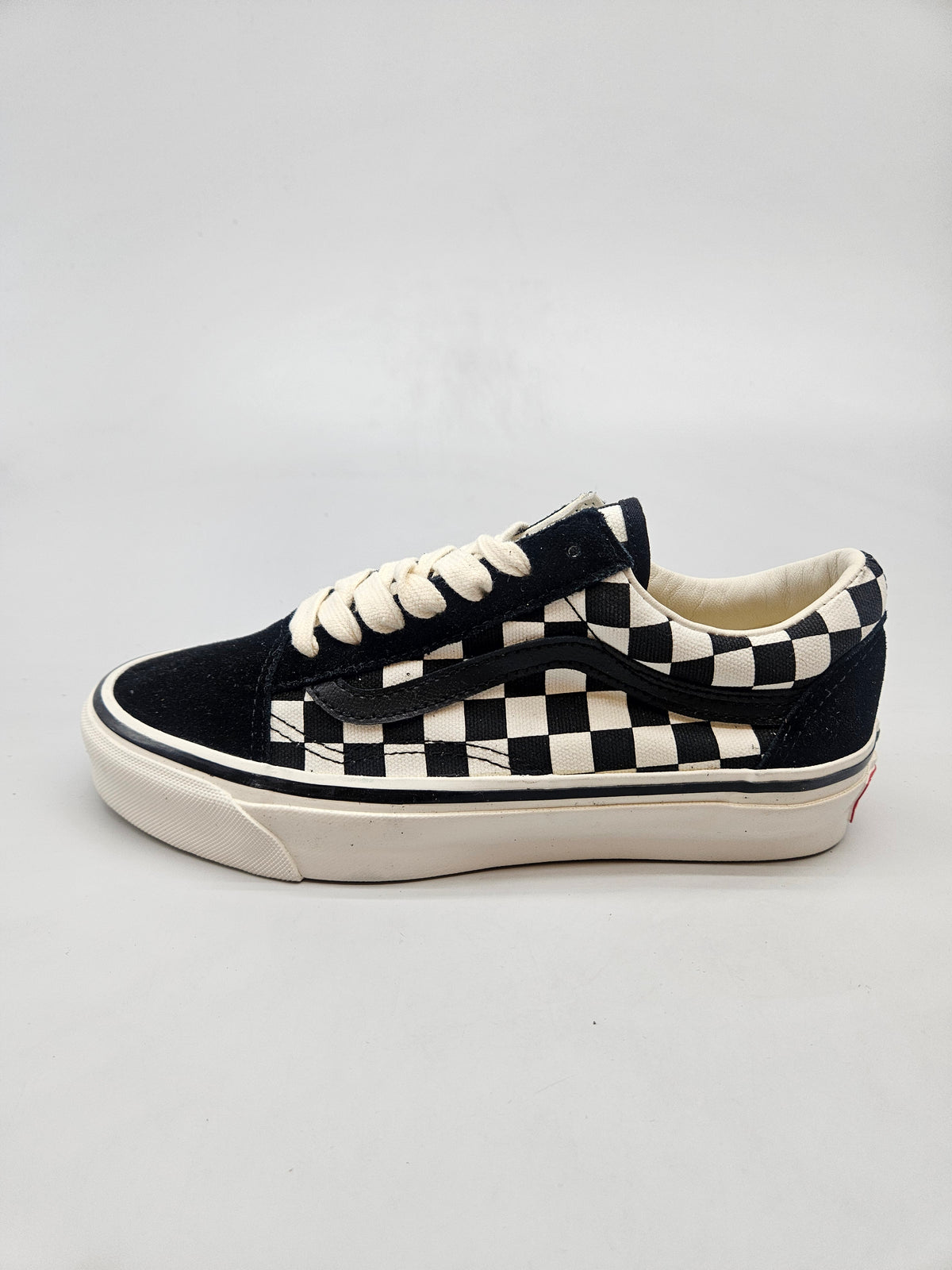 VANS NOVI ORIGINAL PATIKI BR 37