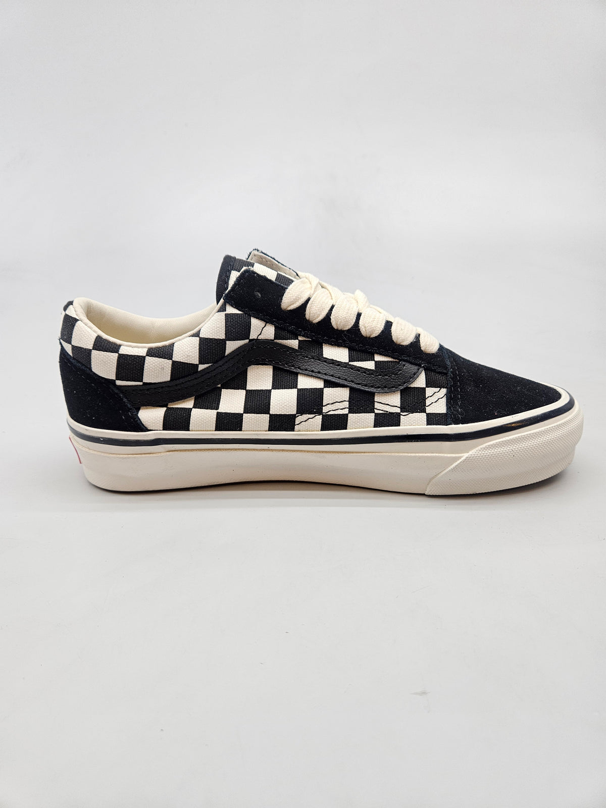 VANS NOVI ORIGINAL PATIKI BR 37