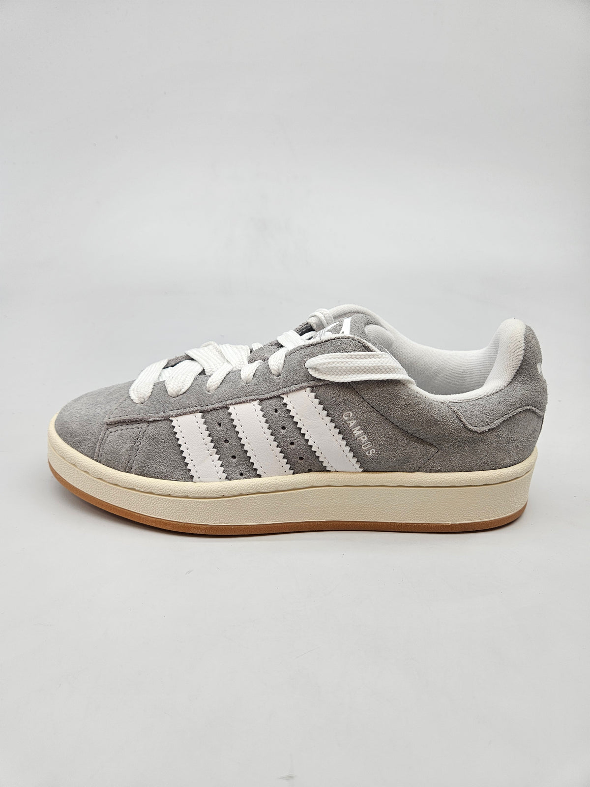 ADIDAS CAMPUS NOVI ORIGINAL PATIKI BR 38