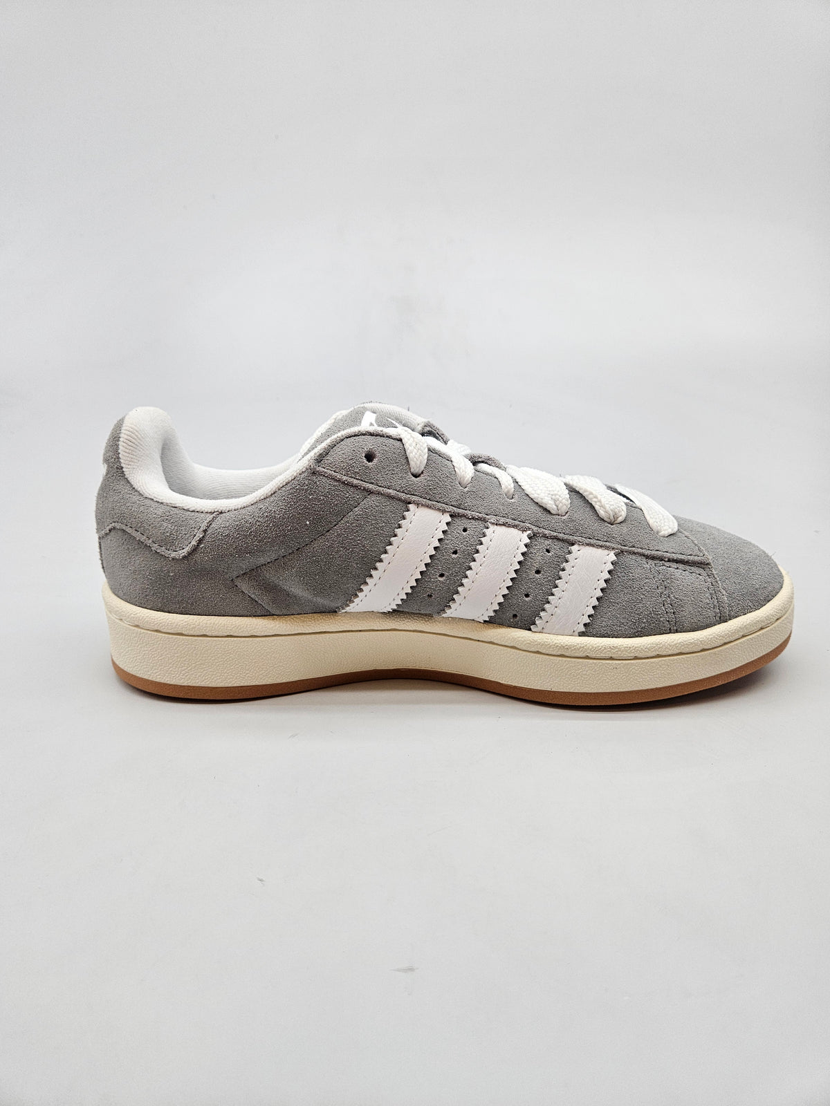 ADIDAS CAMPUS NOVI ORIGINAL PATIKI BR 38