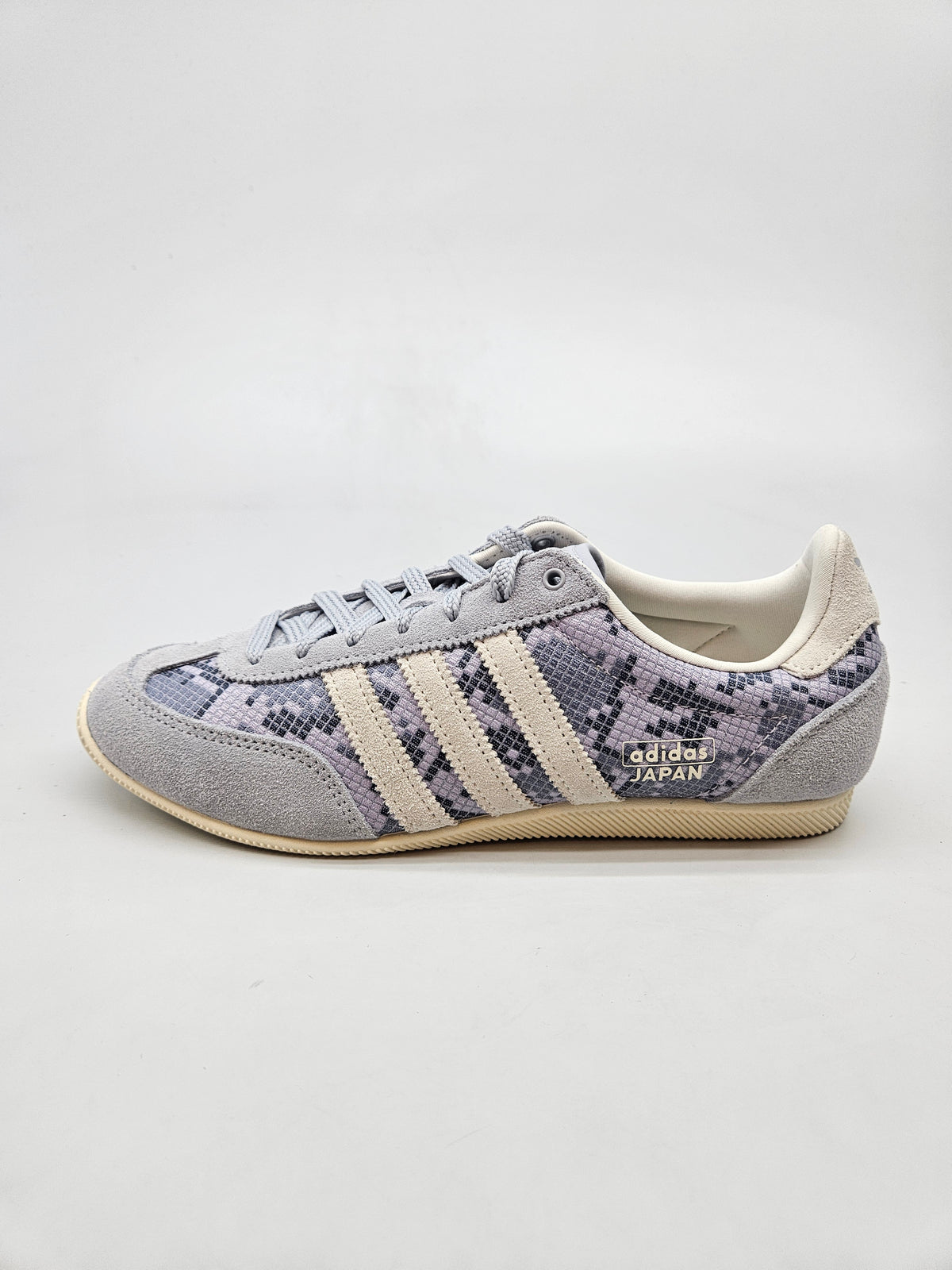 ADIDAS NOVI ORIGINAL PATIKI BR 39