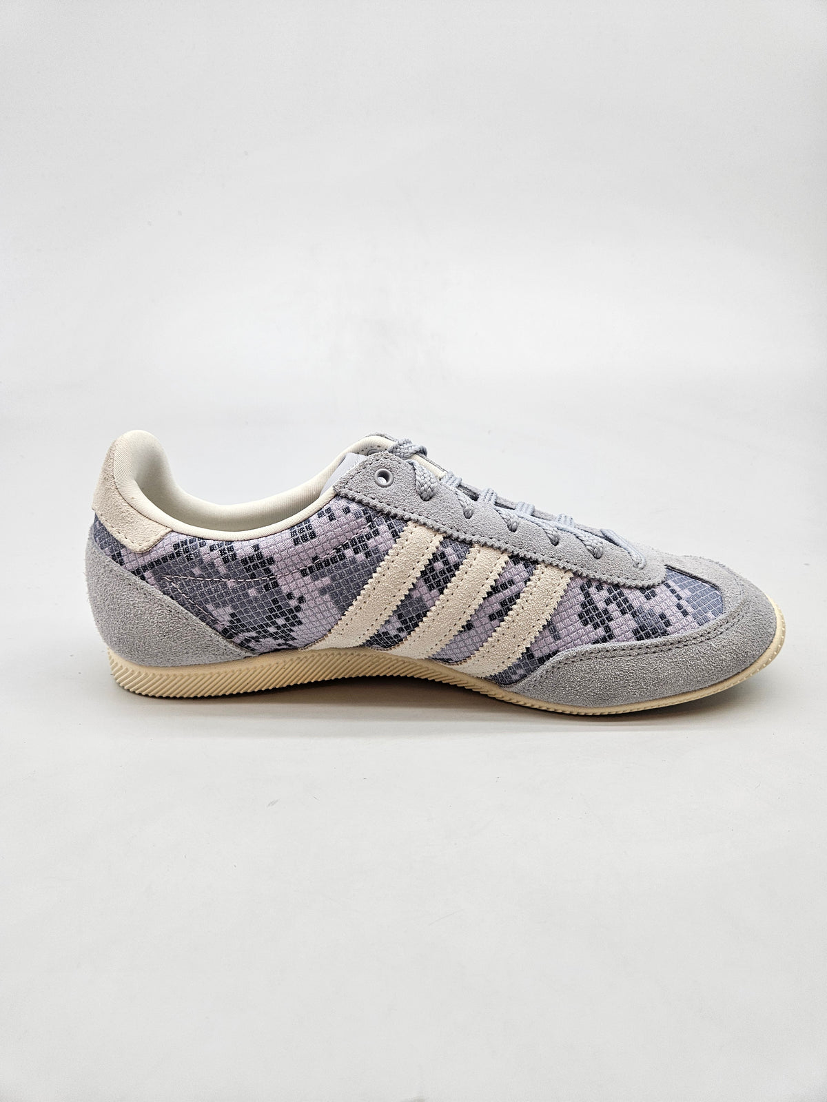ADIDAS NOVI ORIGINAL PATIKI BR 39