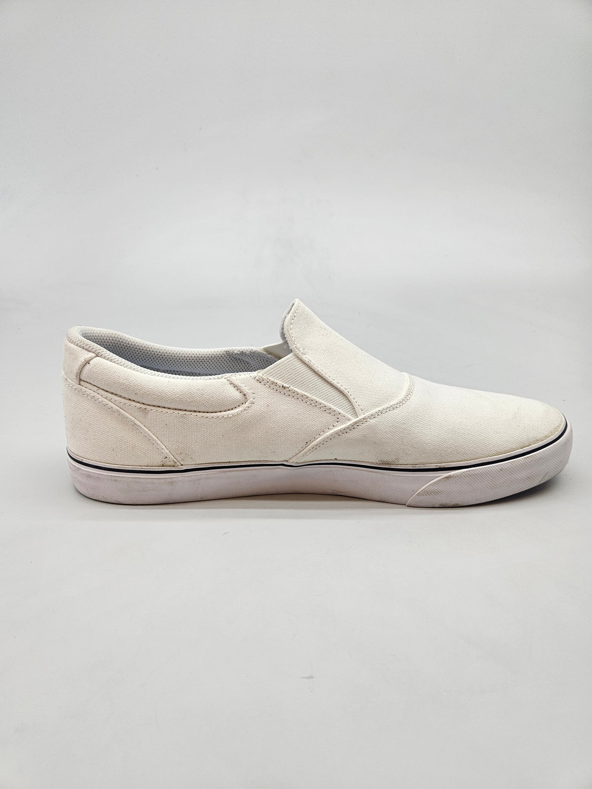 NIKE NOVI ORIGINAL PATIKI BR 45.5