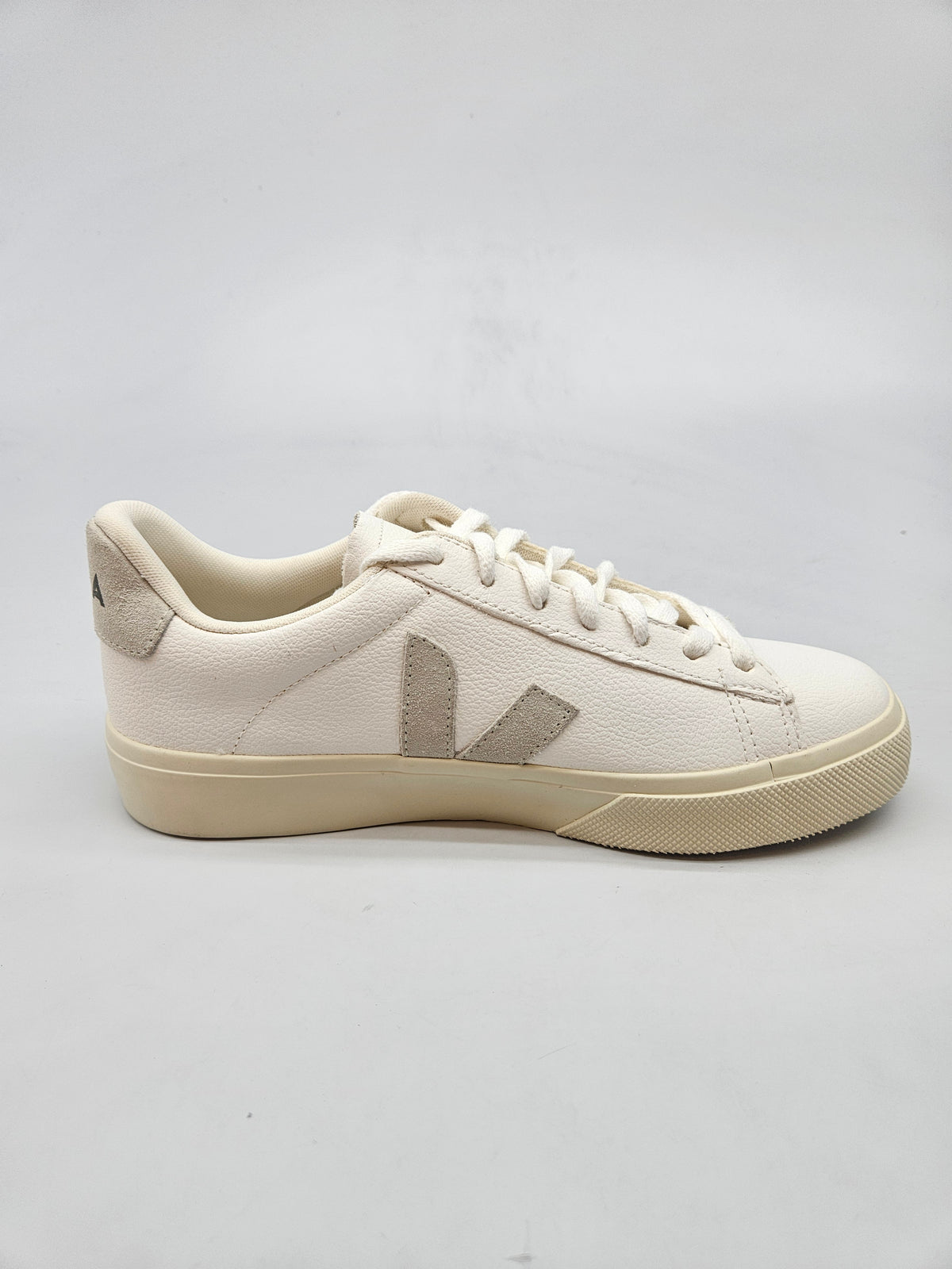 VEJA ORIGINAL PATIKI BR 38