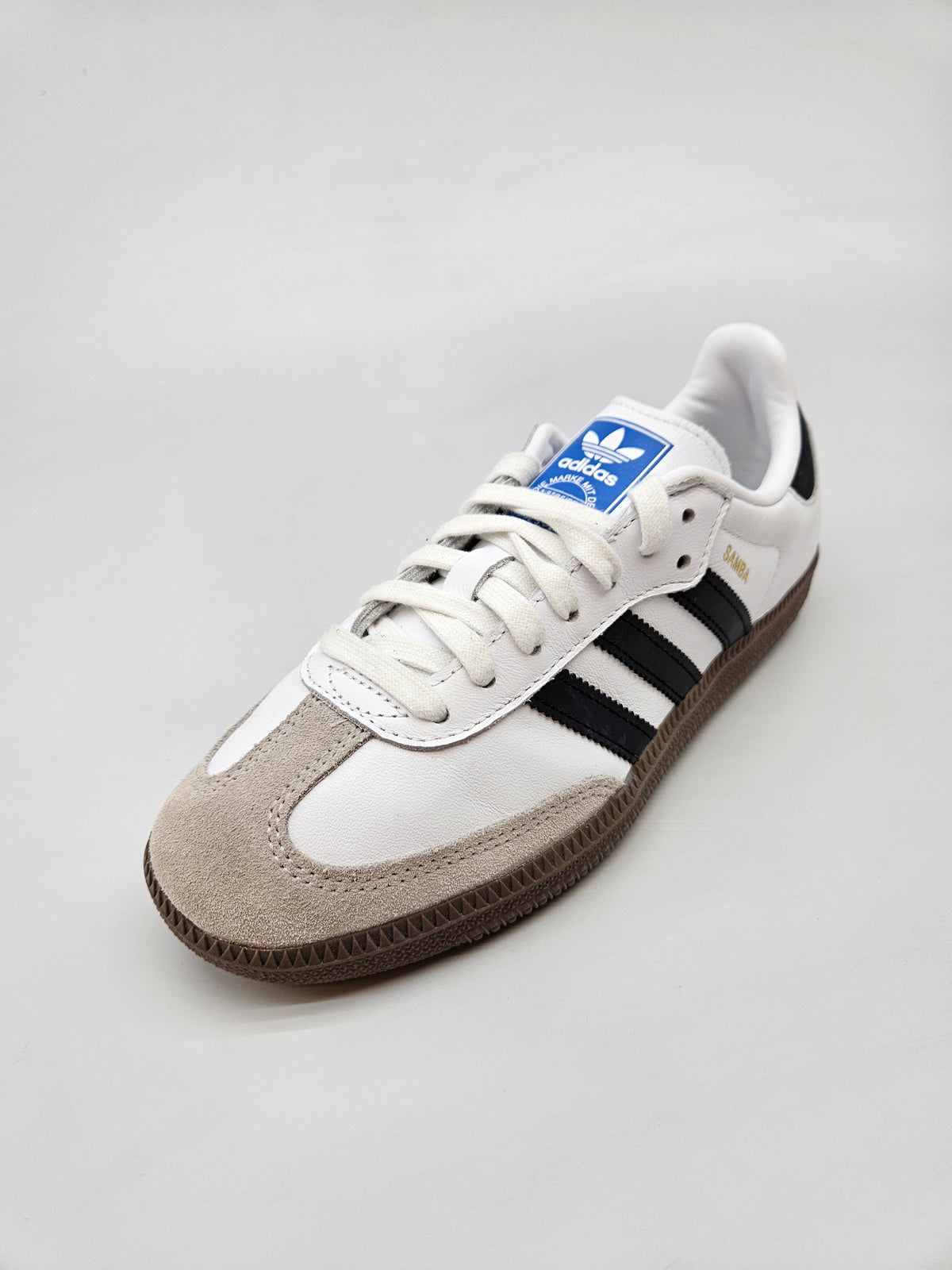 ADIDAS NOVI ORIGINAL PATIKI BR 38