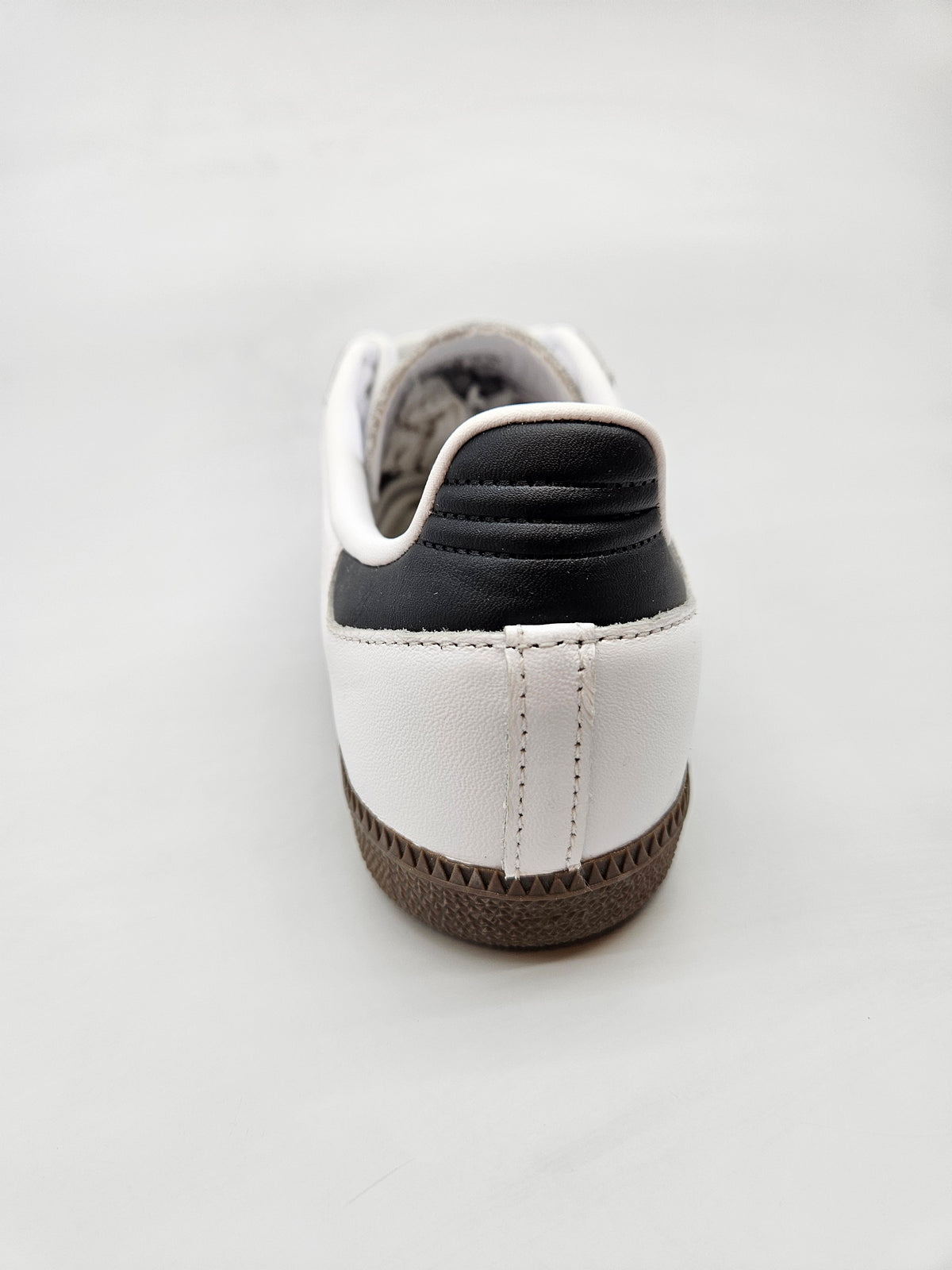 ADIDAS NOVI ORIGINAL PATIKI BR 38