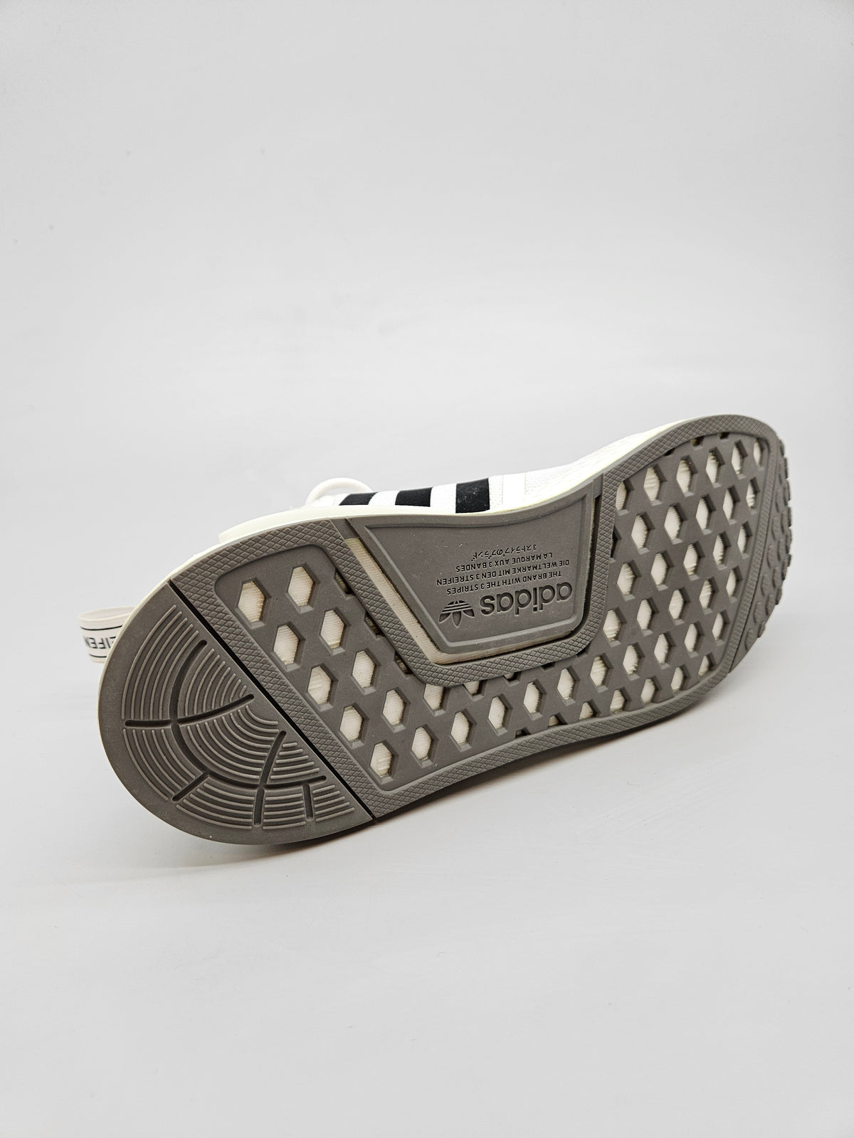 ADIDAS NOVI ORIGINAL PATIKI BR 36.5