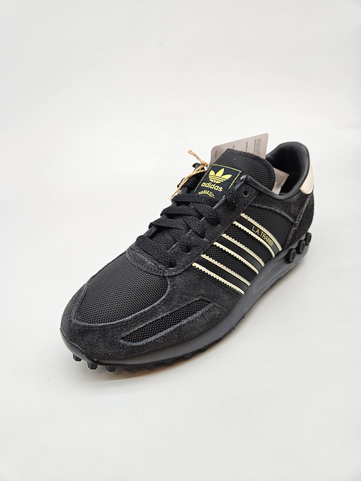 ADIDAS NOVI ORIGINAL PATIKI BR 38.5