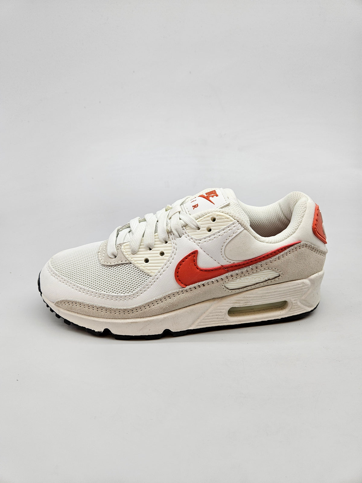 NIKE AIRMAX NOVI ORIGINAL PATIKI BR 36