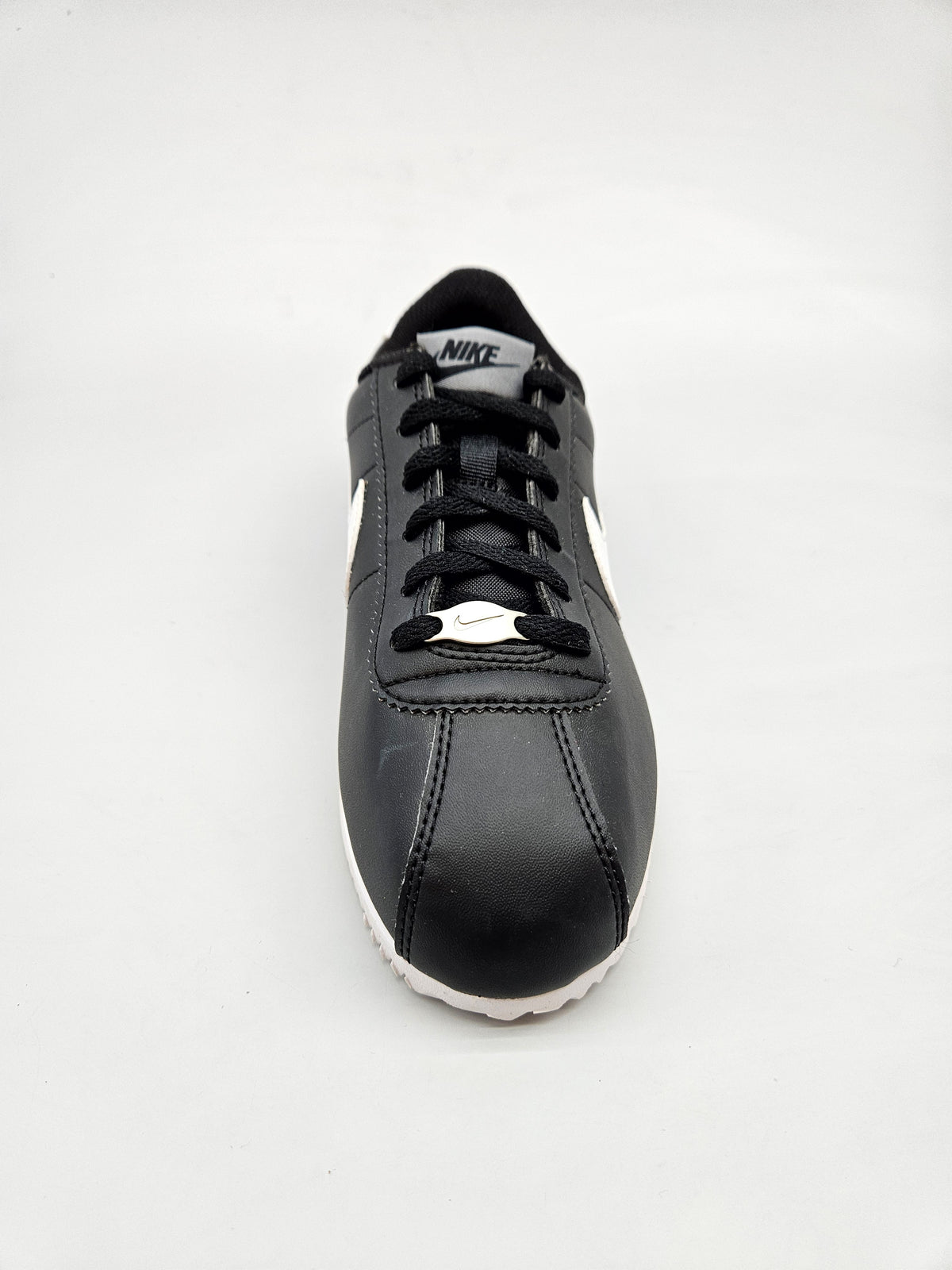 NIKE NOVI ORIGINAL PATIKI BR 36.5