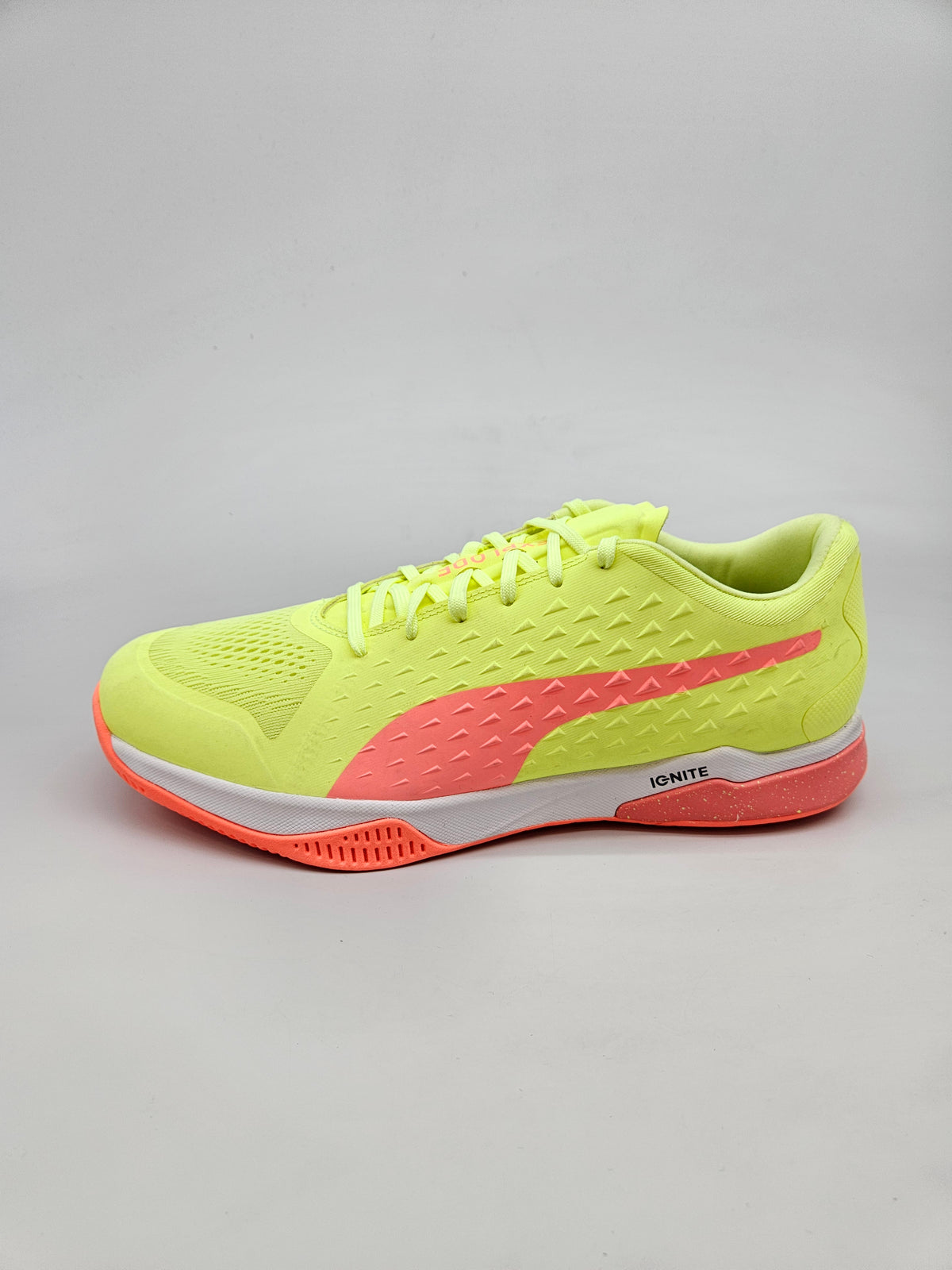 PUMA NOVI ORIGINAL PATIKI BR 45