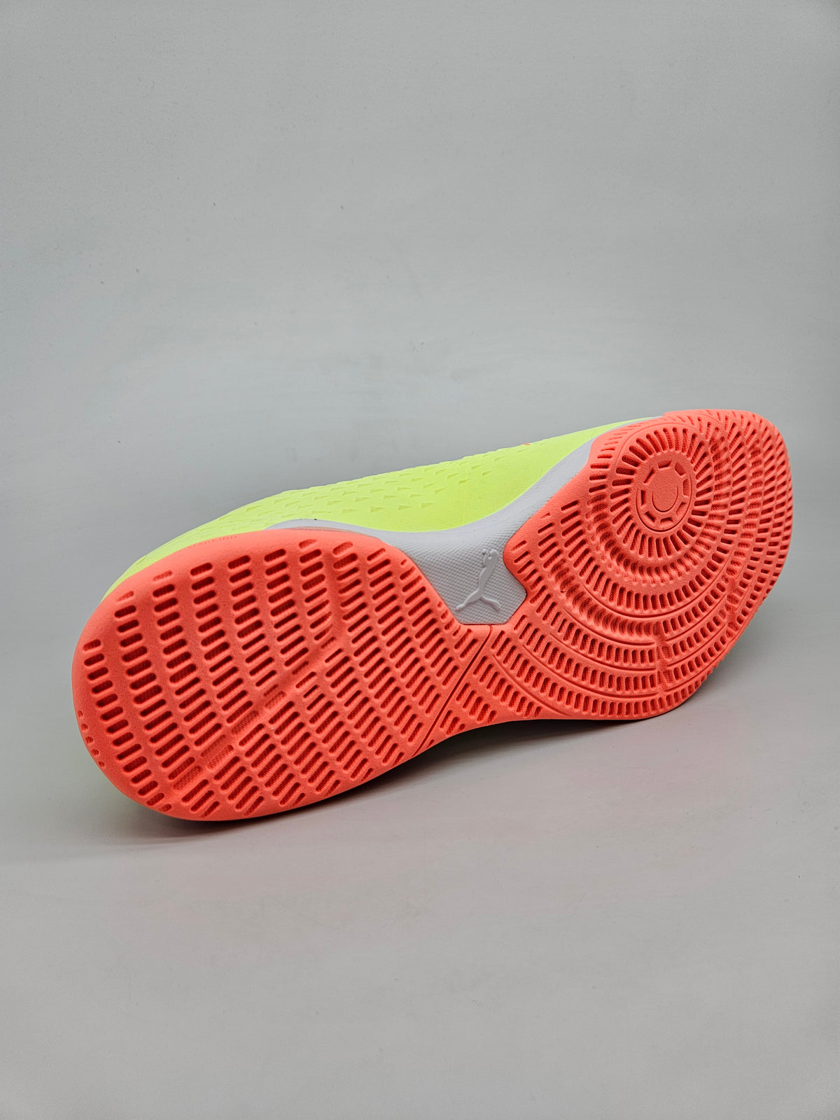 PUMA NOVI ORIGINAL PATIKI BR 45