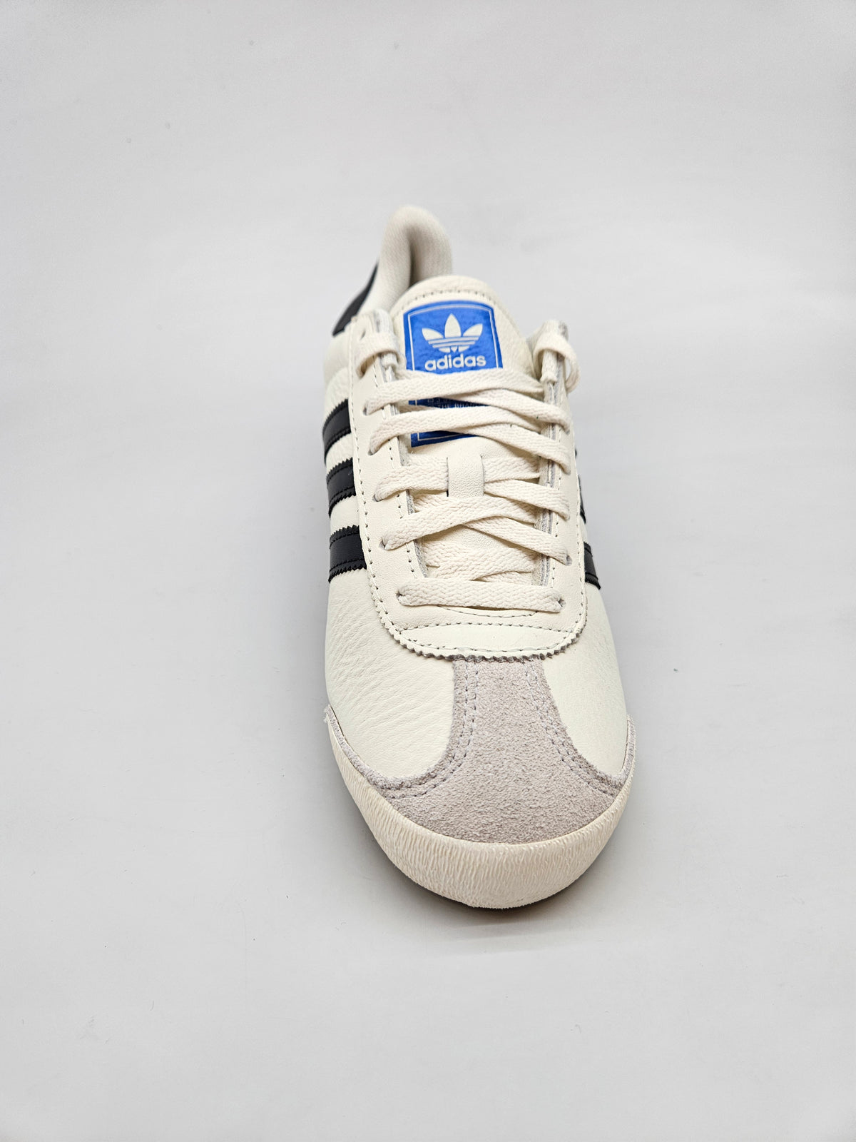 ADIDAS NOVI ORIGINAL PATIKI BR 40