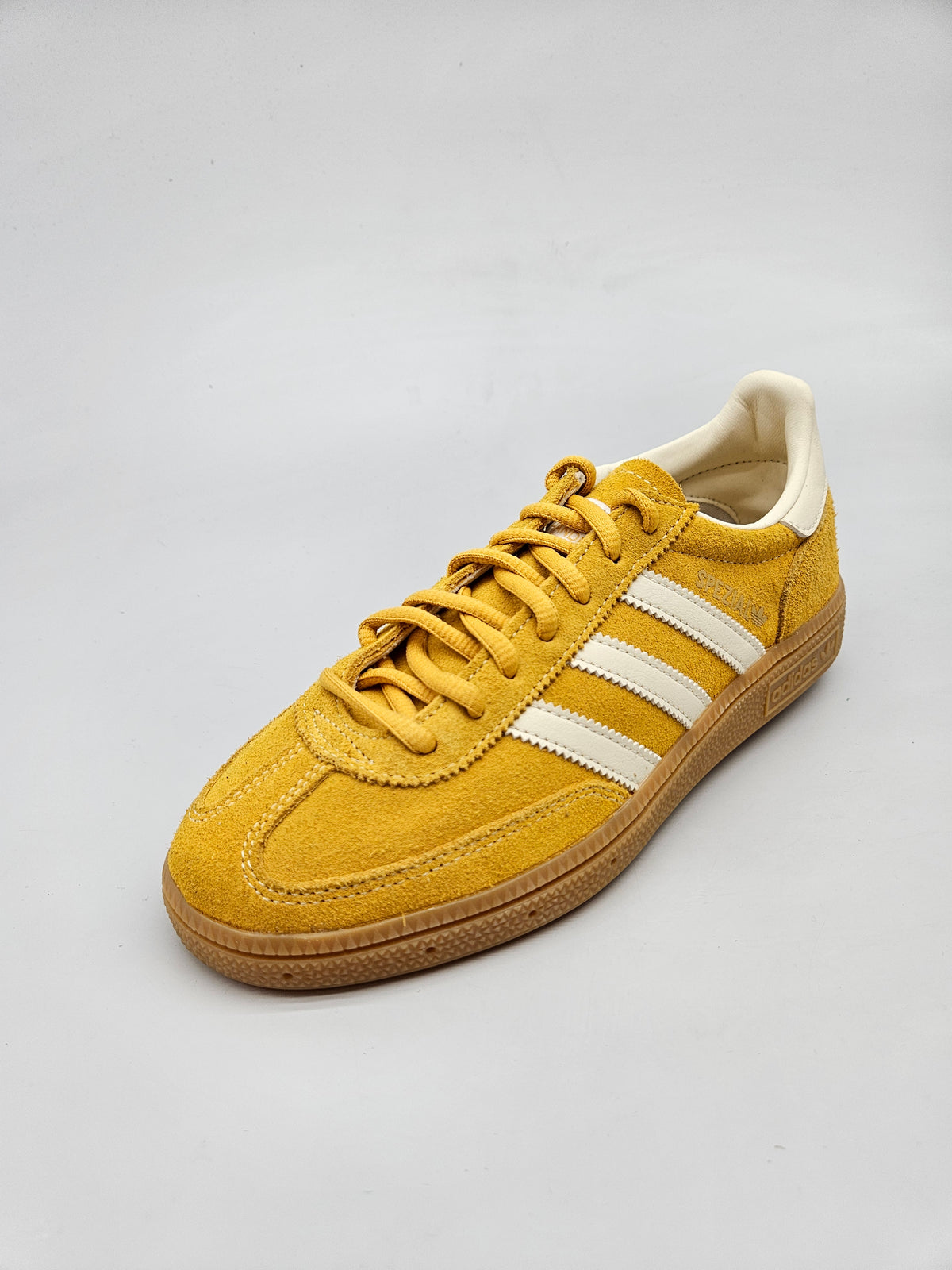 ADIDAS NOVI ORIGINAL PATIKI BR 38