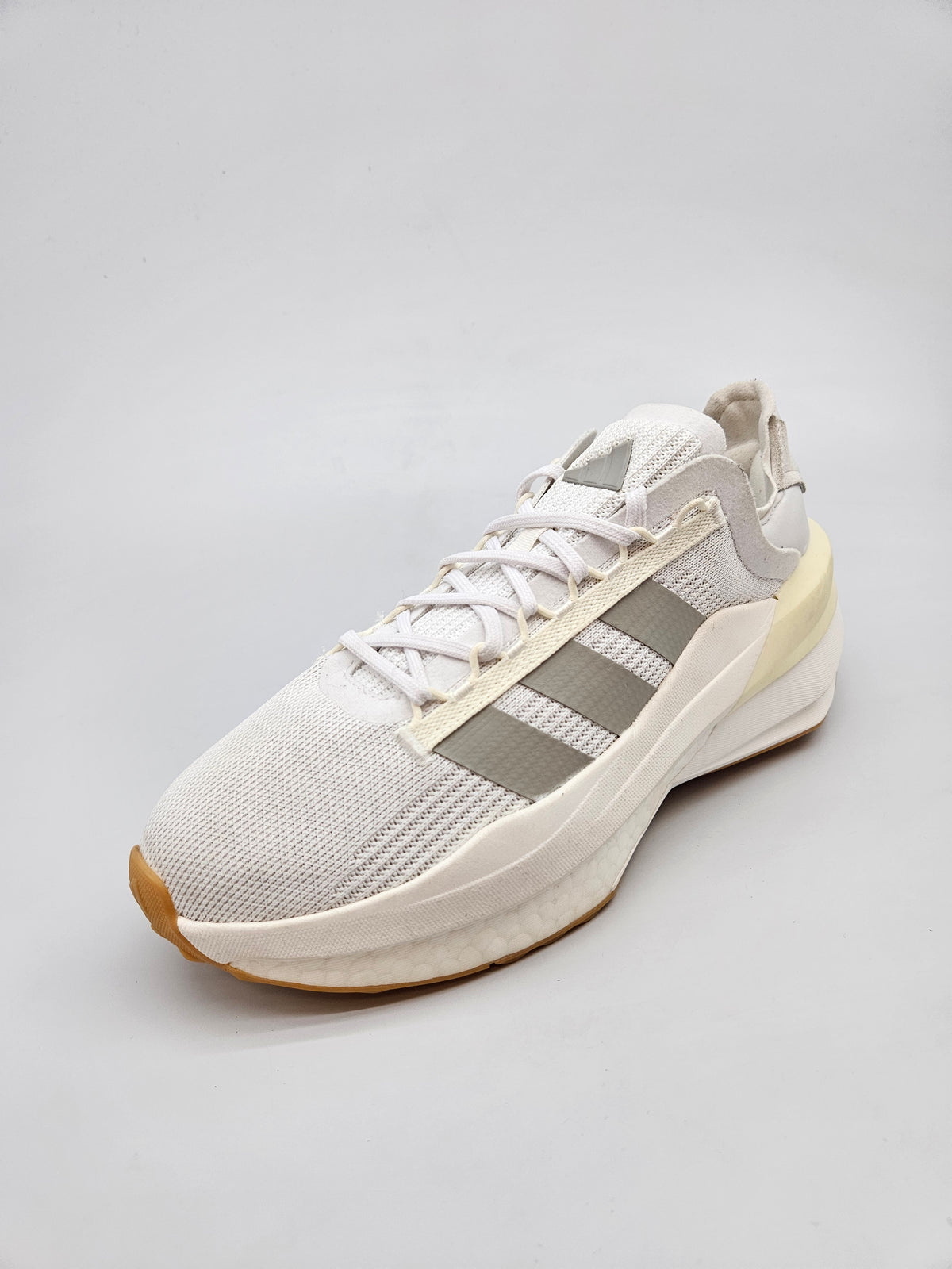 ADIDAS NOVI ORIGINAL PATIKI BR 41