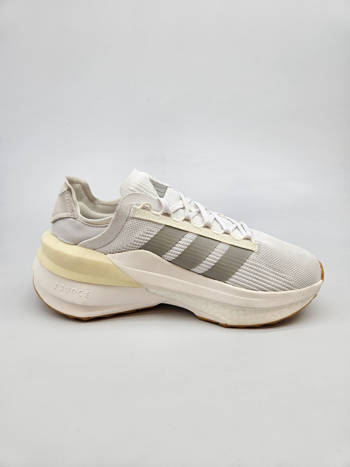 ADIDAS NOVI ORIGINAL PATIKI BR 41