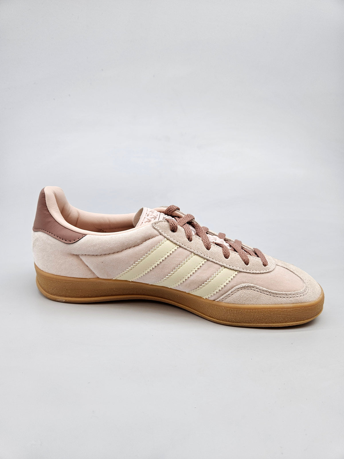 ADIDAS NOVI ORIGINAL PATIKI BR 37