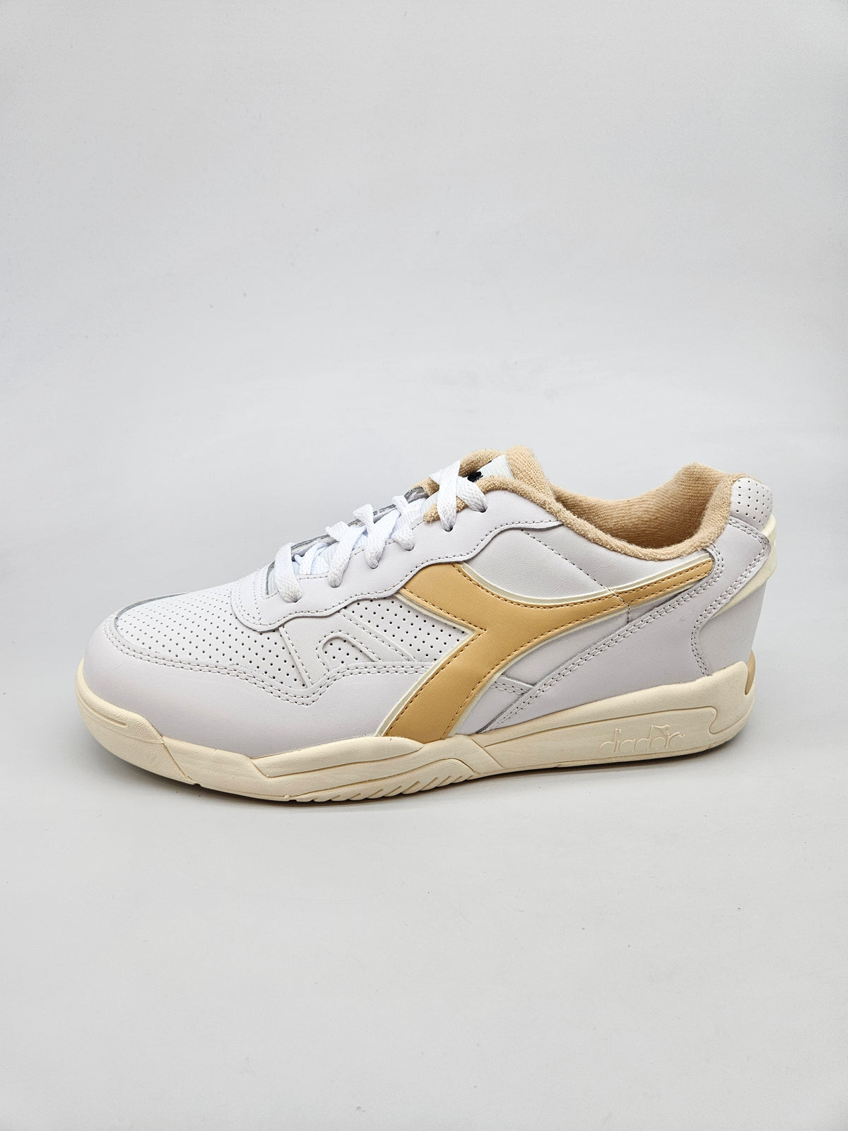 DIADORA NOVI ORIGINAL PATIKI BR 42