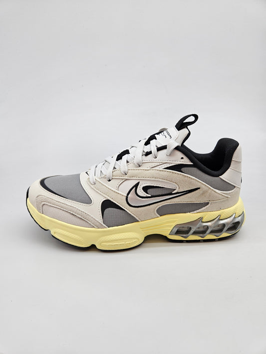 NIKE NOVI ORIGINAL PATIKI BR 39