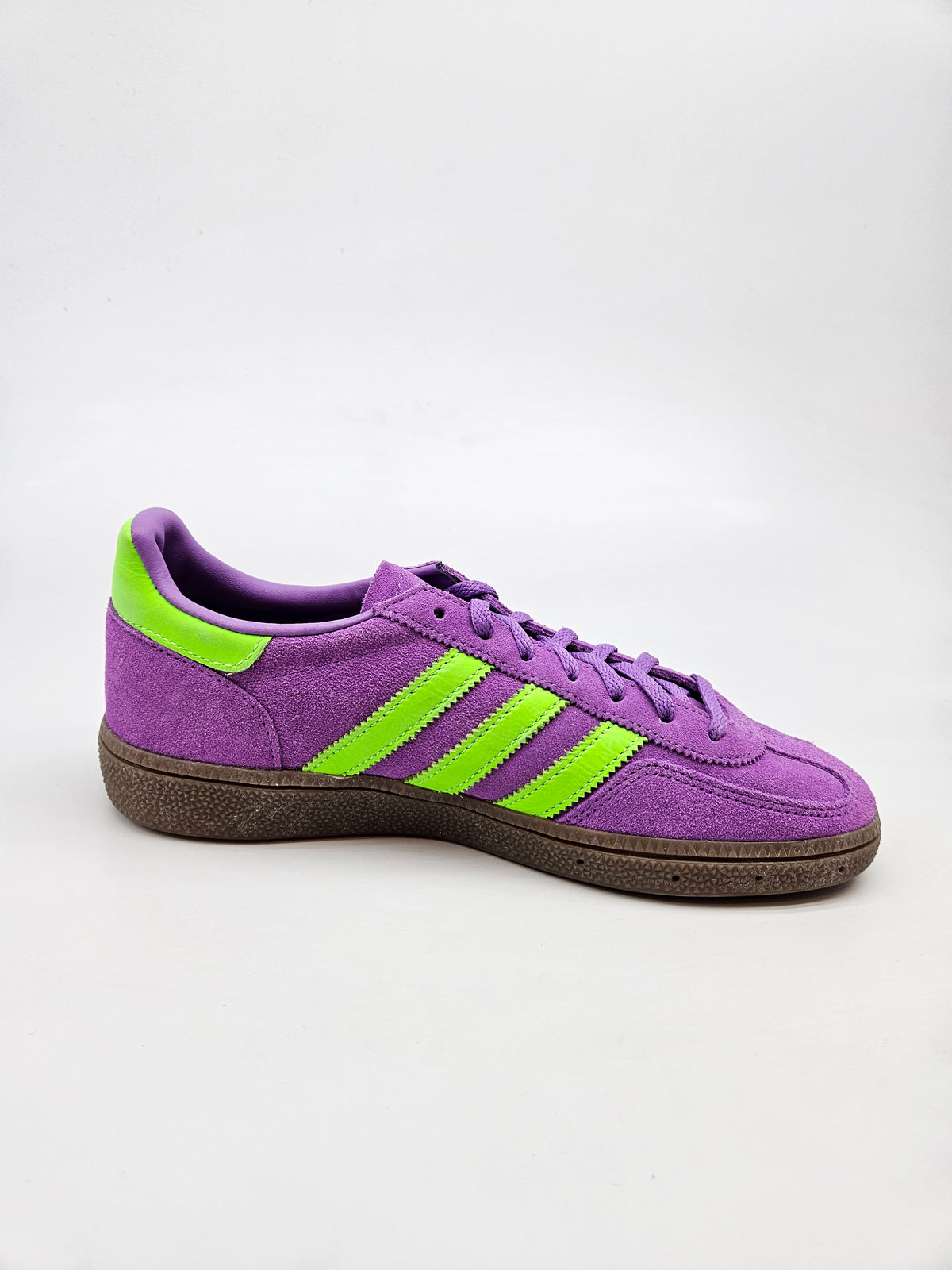 ADIDAS NOVI ORIGINAL PATIKI BR 40