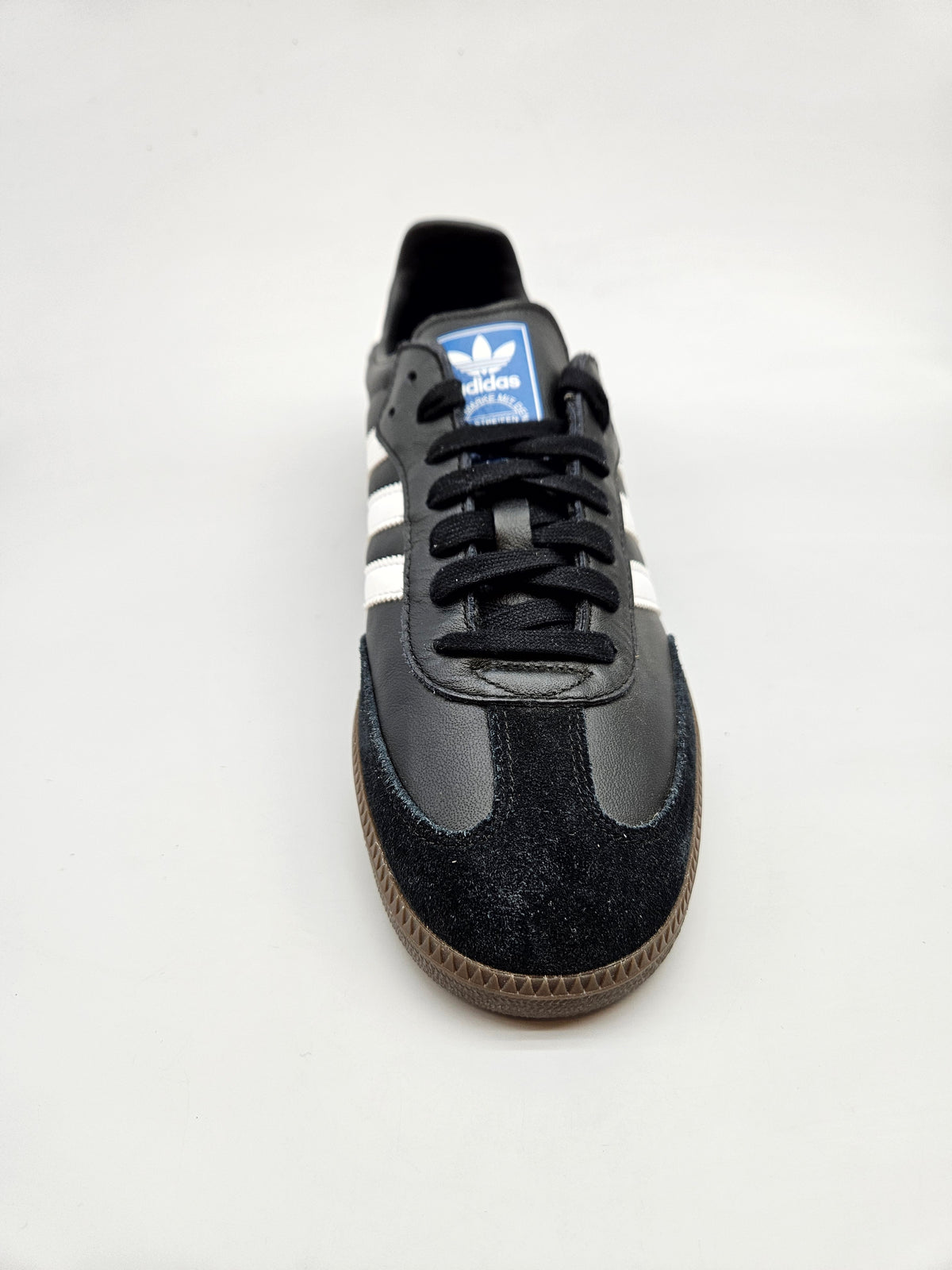 ADIDAS NOVI ORIGINAL PATIKI BR 44