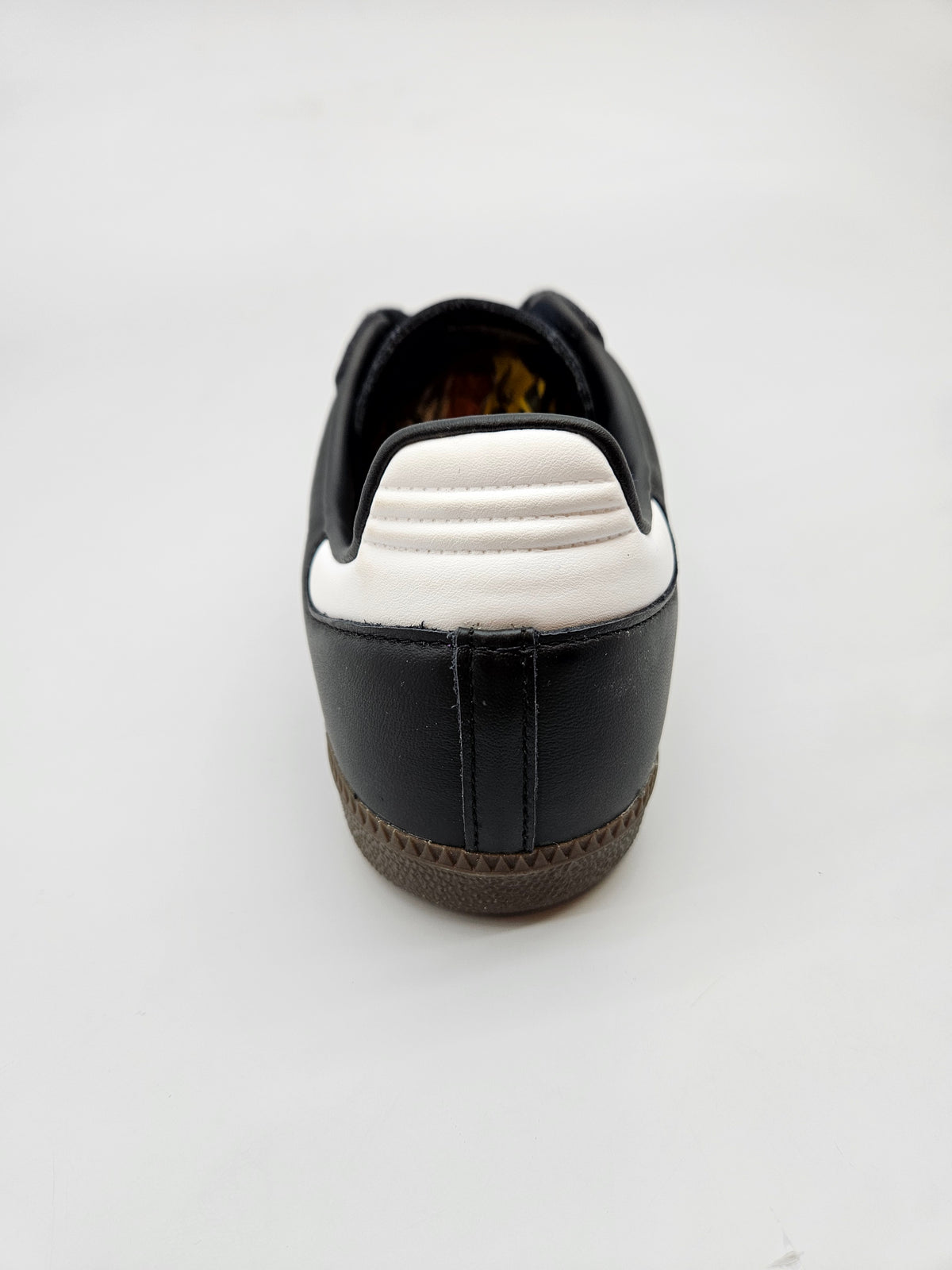 ADIDAS NOVI ORIGINAL PATIKI BR 44