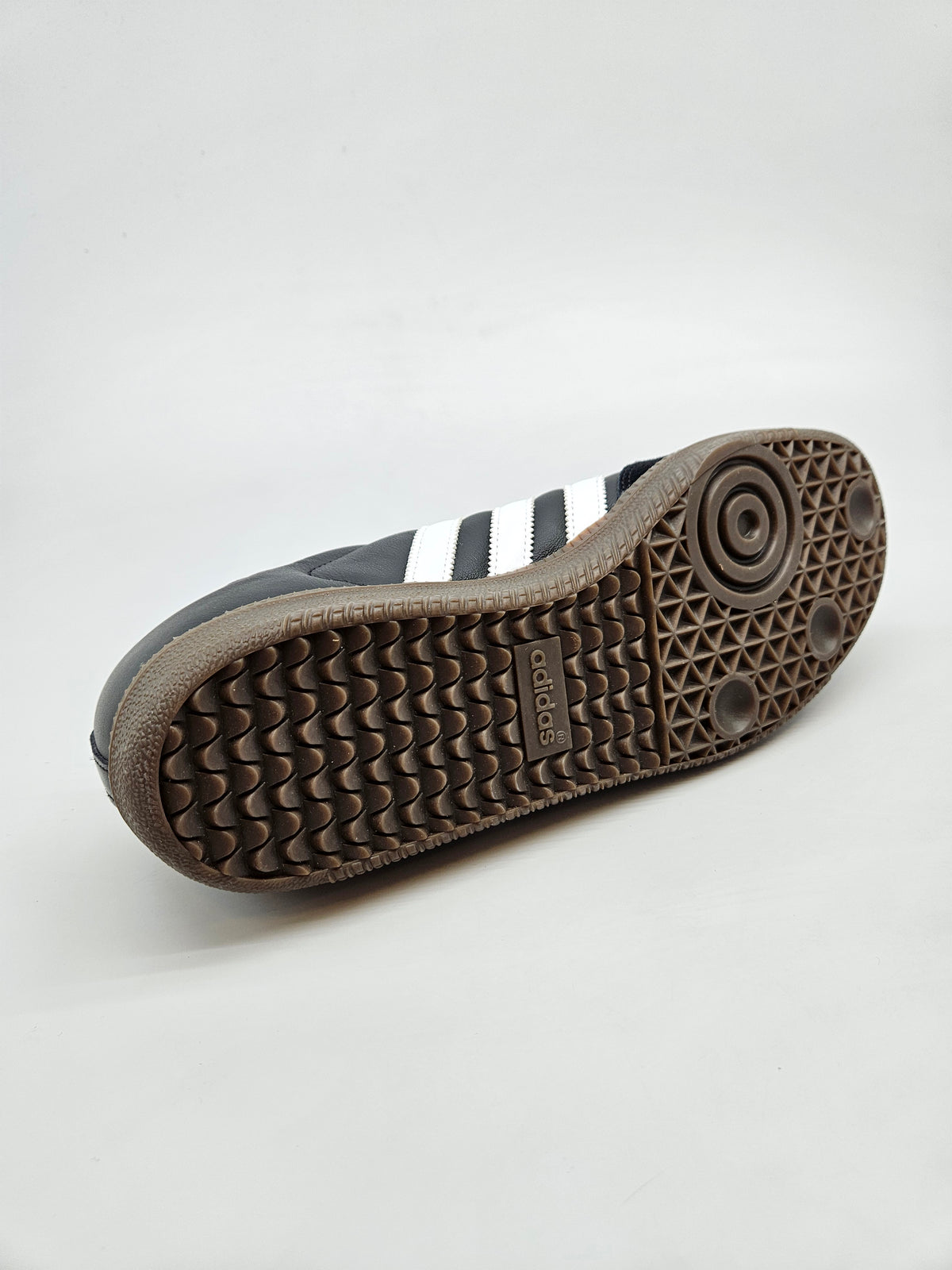 ADIDAS NOVI ORIGINAL PATIKI BR 44