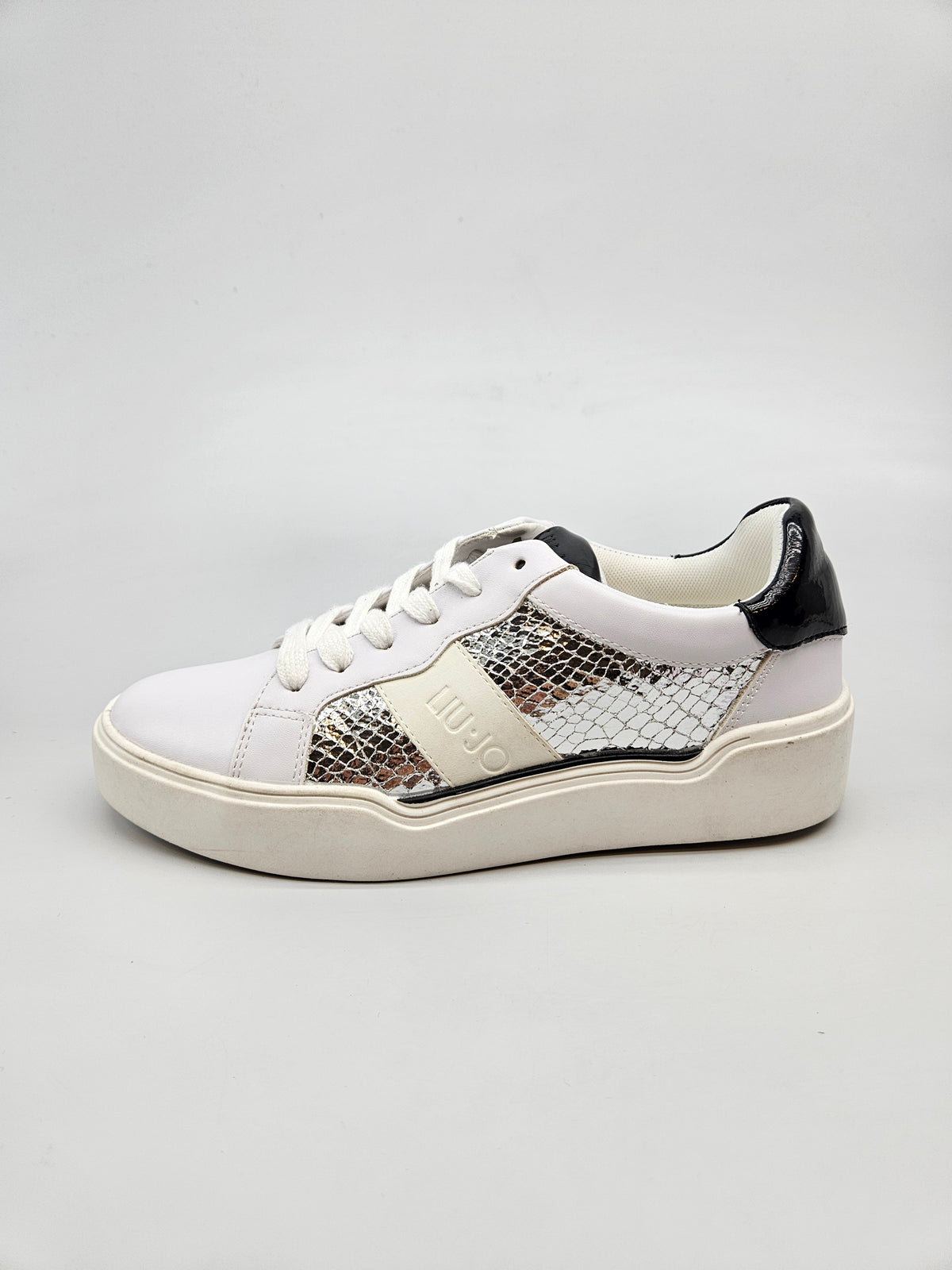 LIU JO NOVI ORIGINAL PATIKI BR 37