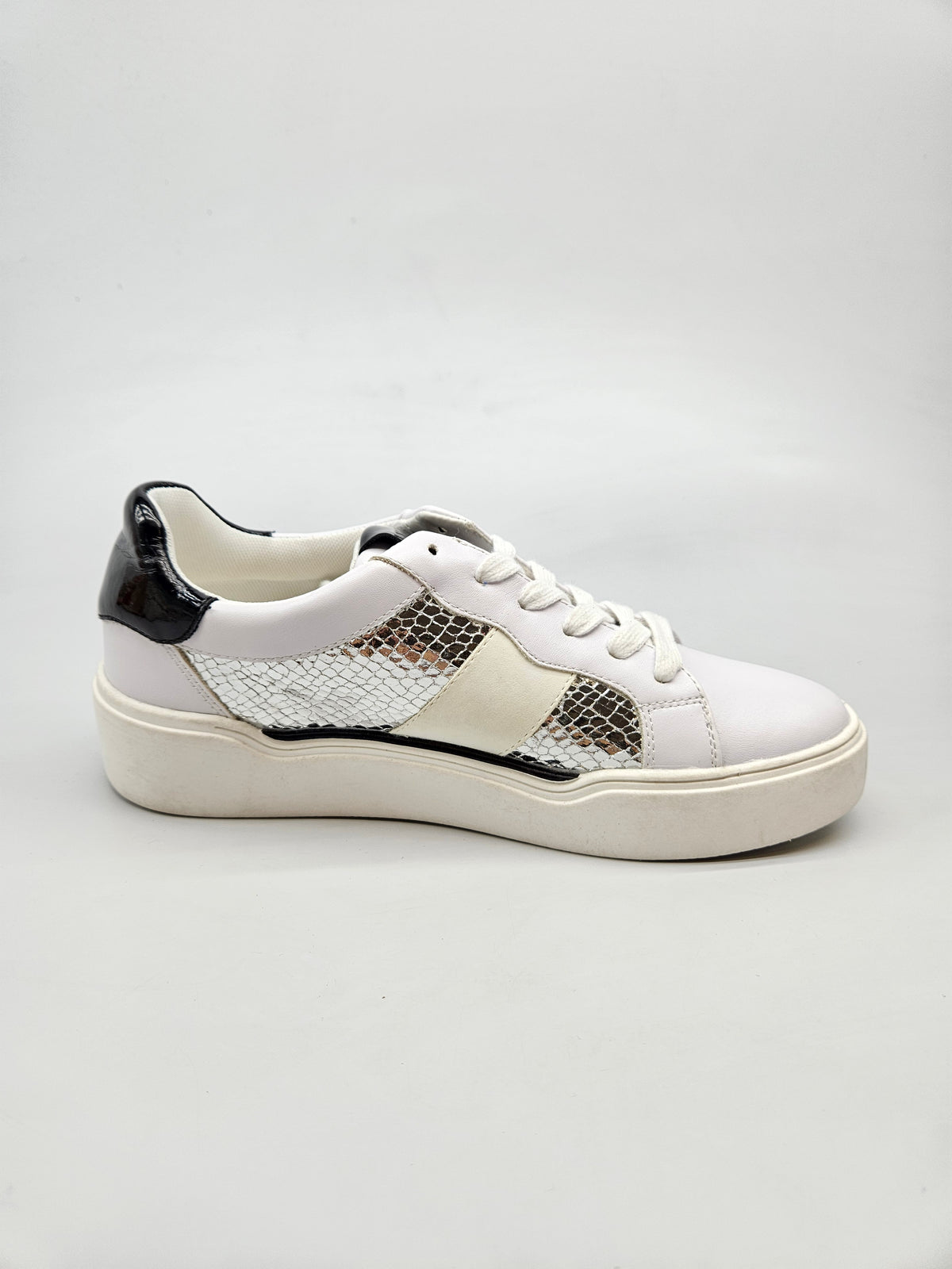 LIU JO NOVI ORIGINAL PATIKI BR 37