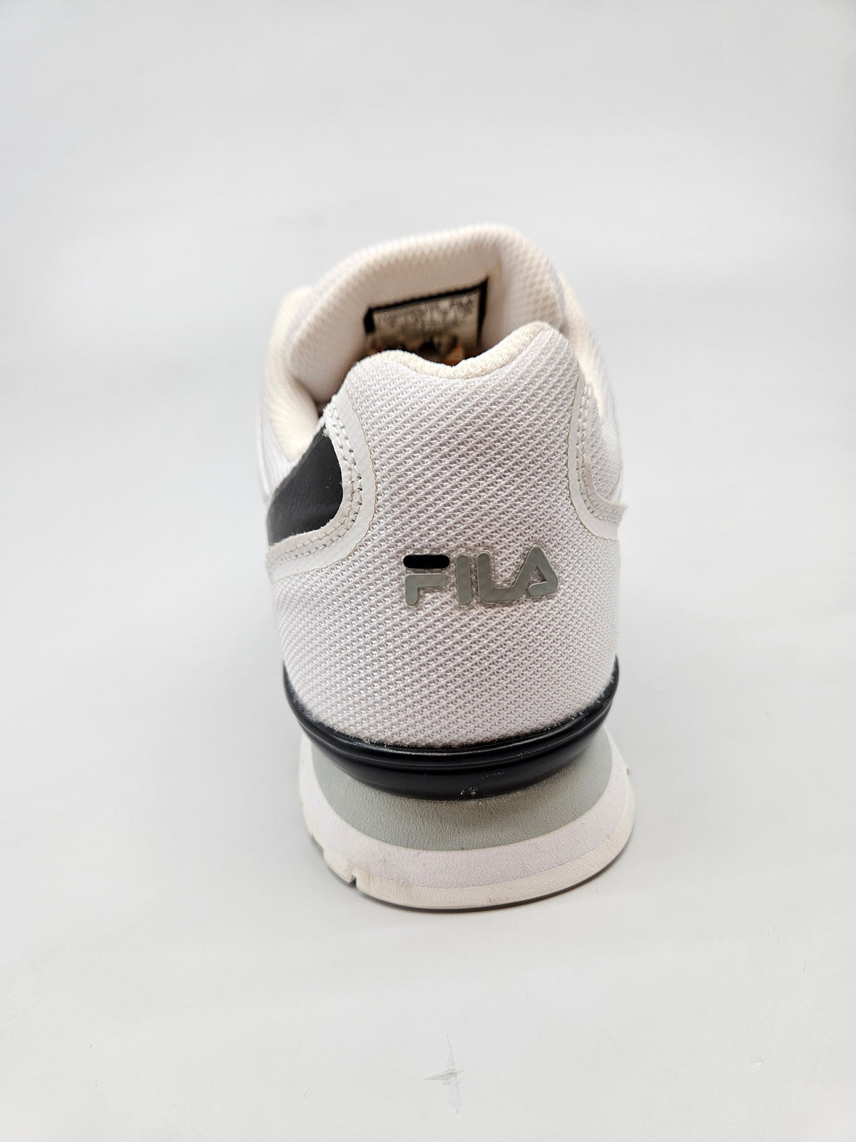 FILA NOVI ORIGINAL PATIKI BR 41