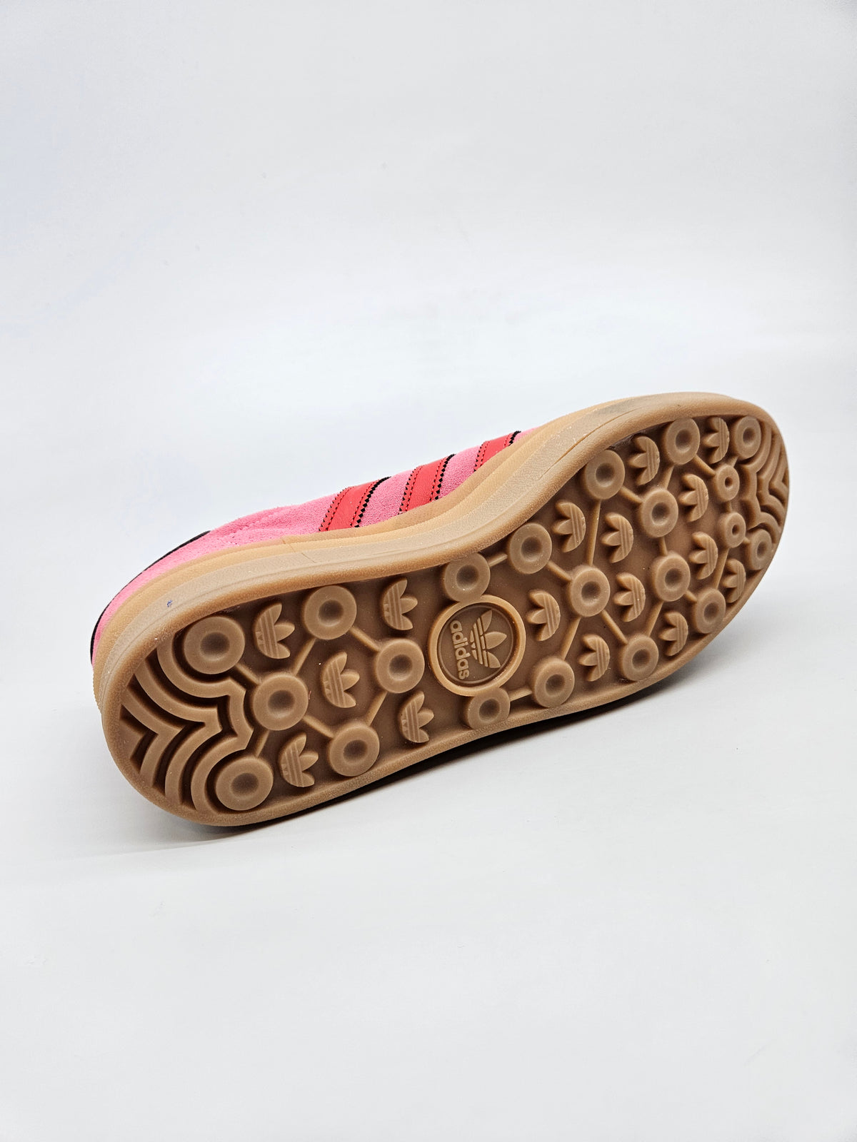 ADIDAS GAZZELE NOVI ORIGINAL PATIKI BR 38