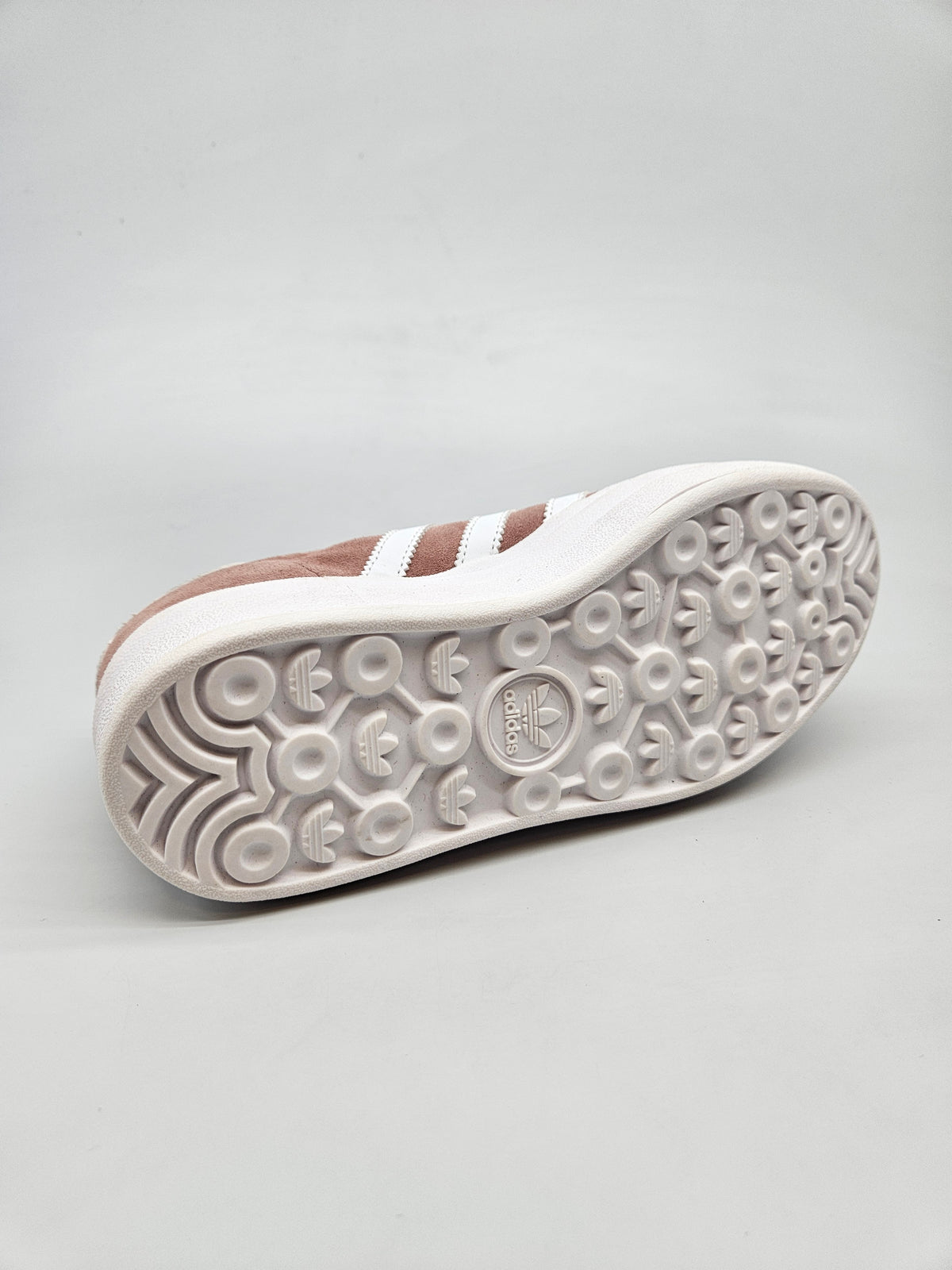 ADIDAS NOVI ORIGINAL PATIKI BR 37