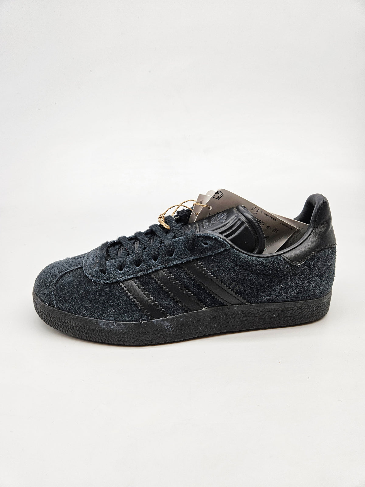ADIDAS NOVI ORIGINAL PATIKI  BR 38