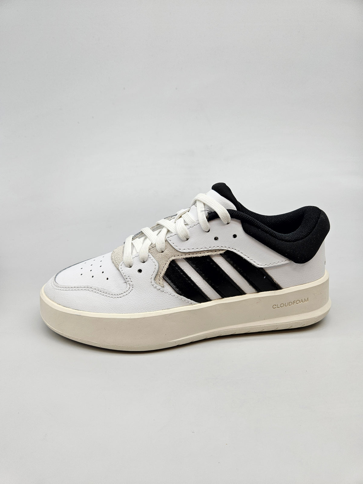 ADIDAS NOVI ORIGINAL PATIKI BR 36.5
