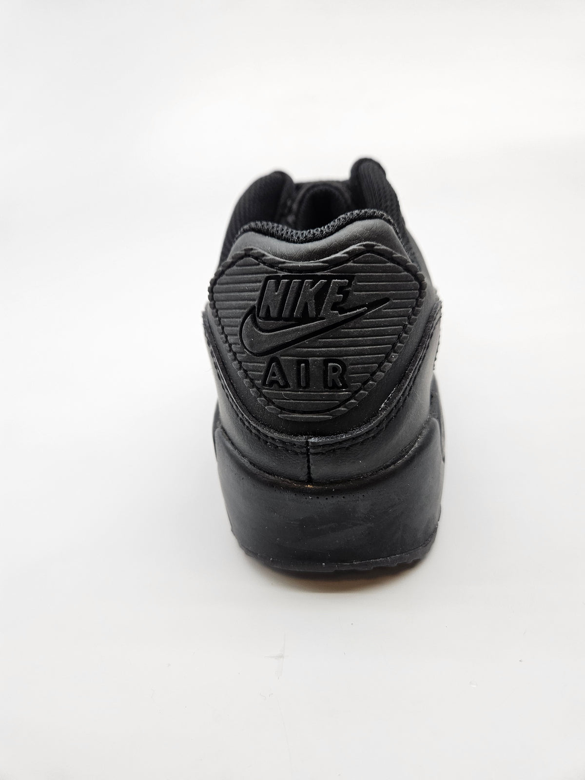 NIKE AIRMAX NOVI ORIGINAL PATIKI BR 36