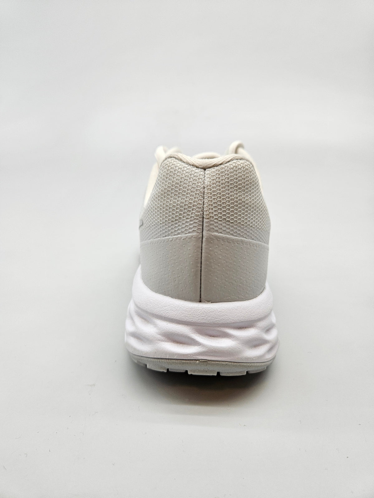 NIKE NOVI ORIGINAL PATIKI BR 40.5