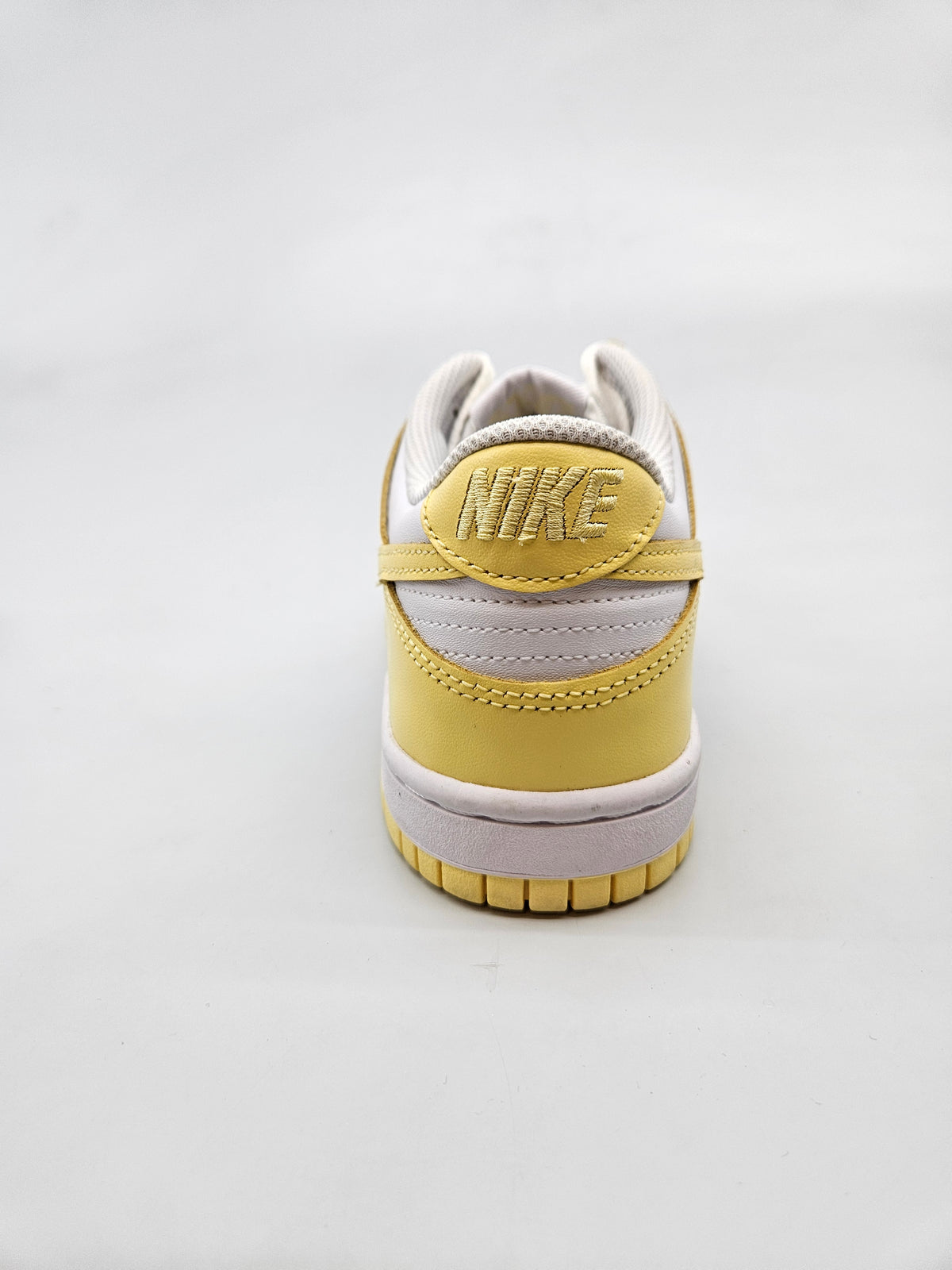 NIKE NOVI ORIGINAL PATIKI BR 36