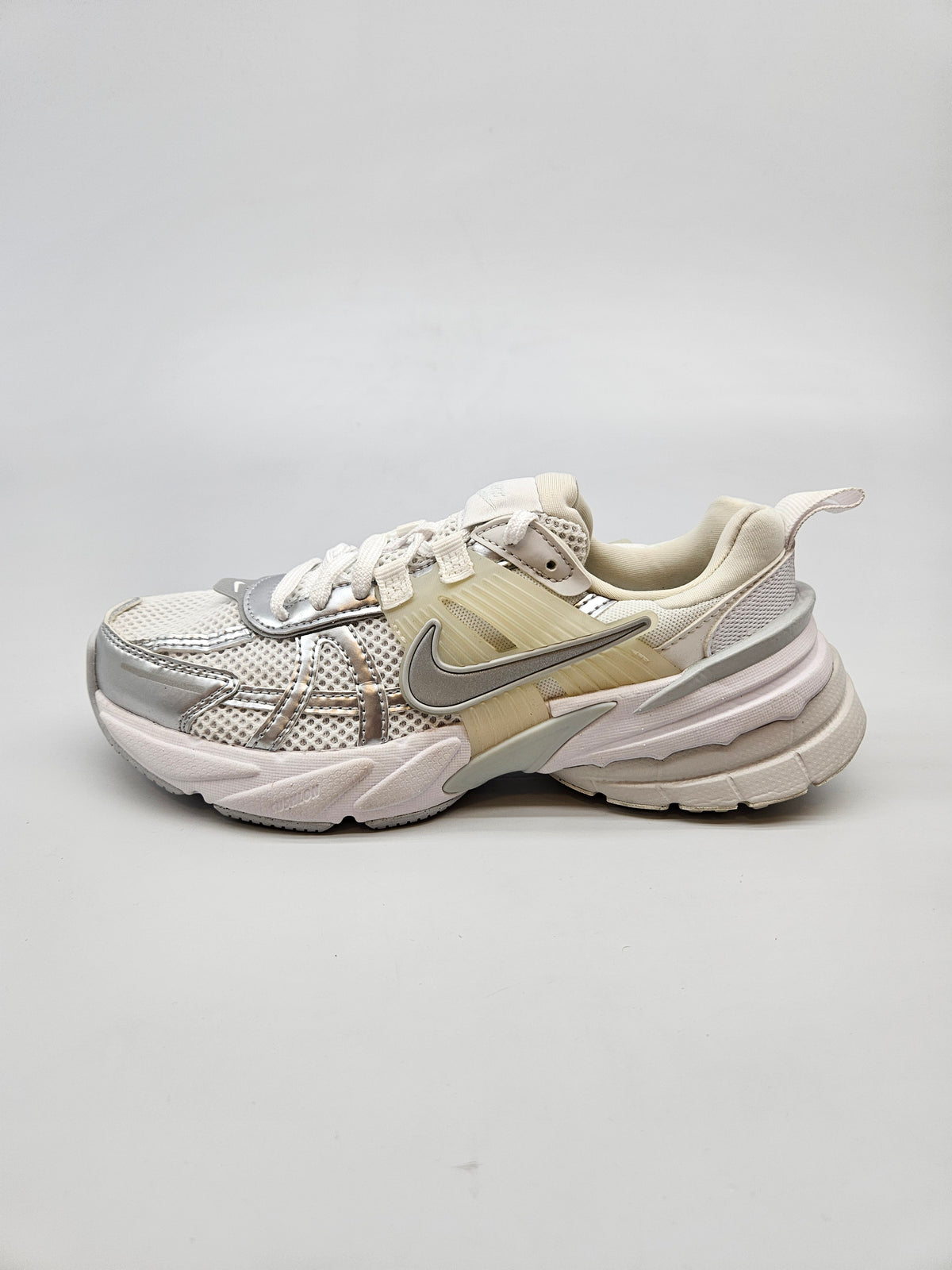 NIKE NOVI ORIGINAL PATIKI BR 36