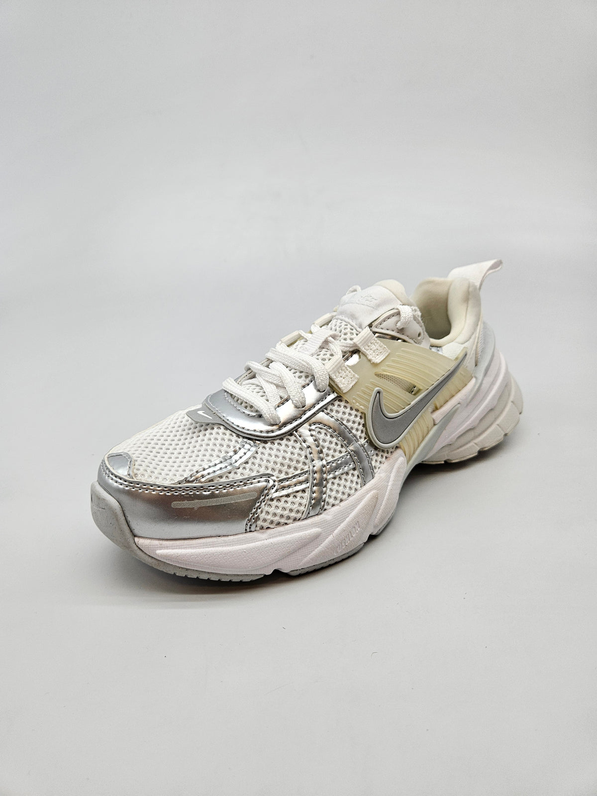 NIKE NOVI ORIGINAL PATIKI BR 36