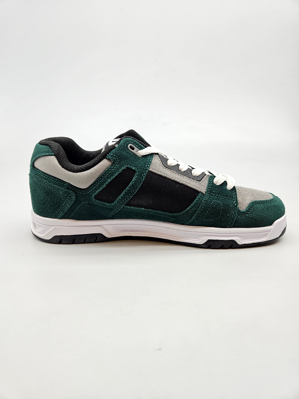 DC NOVI ORIGINAL PATIKI BR 46