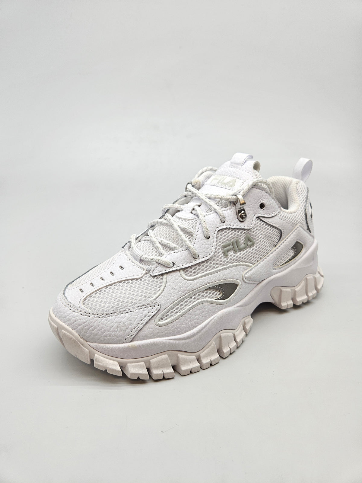 FILA NOVI ORIGINAL PATIKI BR 38