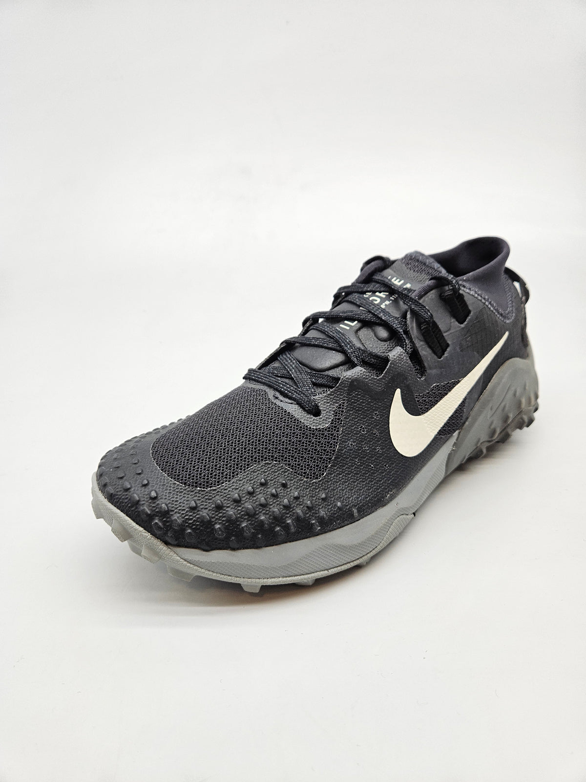 NIKE NOVI ORIGINAL PATIKI BR 38.5