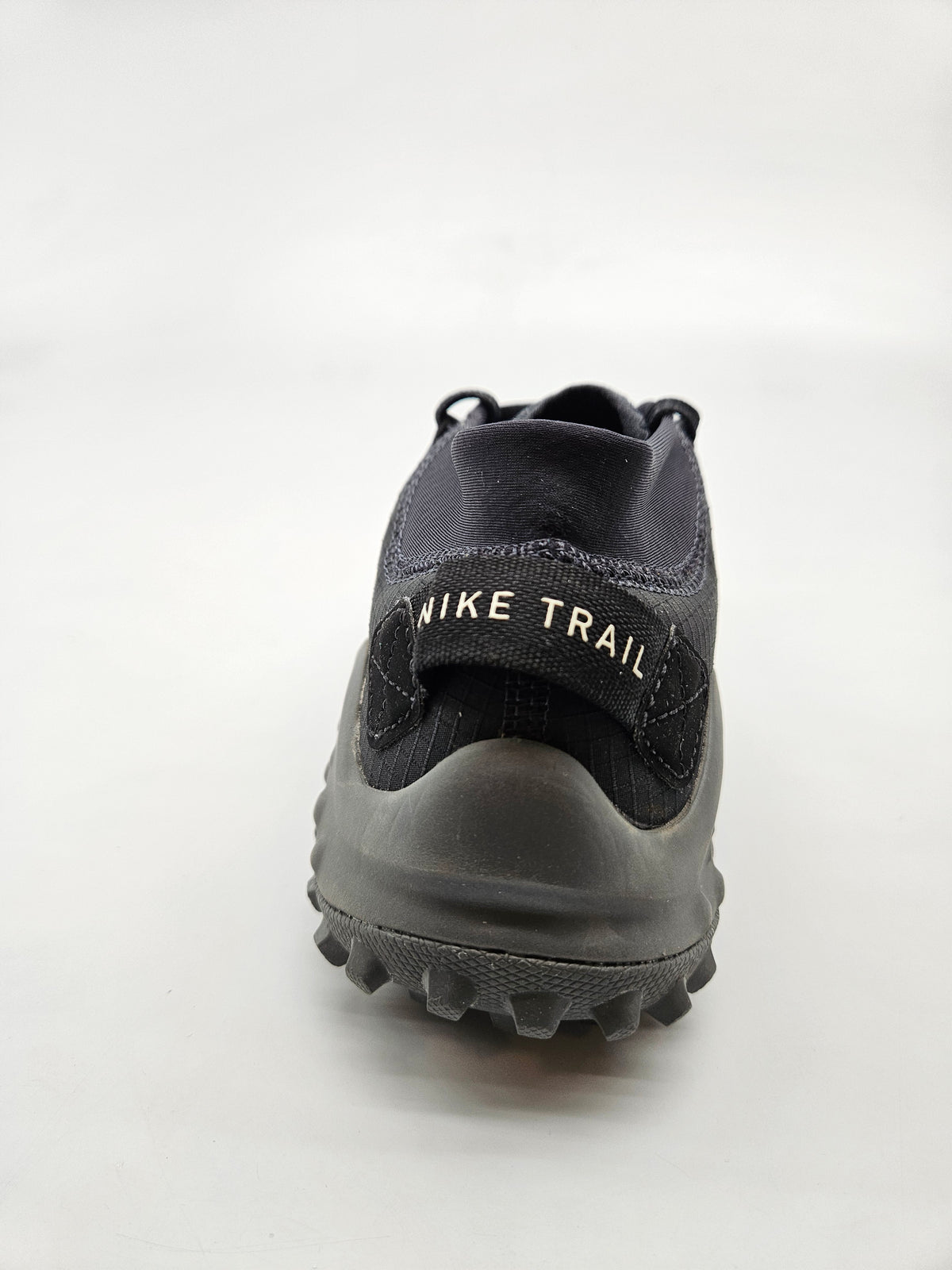 NIKE NOVI ORIGINAL PATIKI BR 38.5