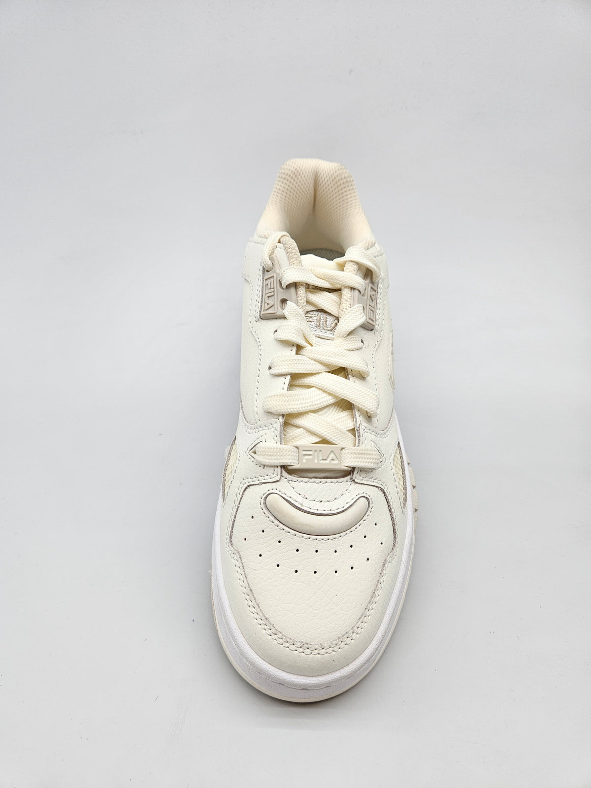 FILA NOVI ORIGINAL PATIKI BR 38