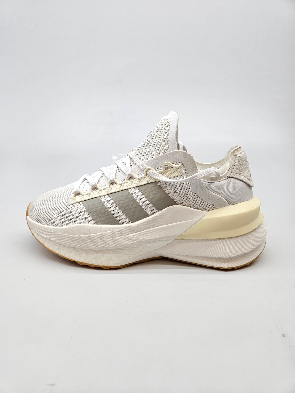ADIDAS NOVI ORIGINAL PATIKI BR 38
