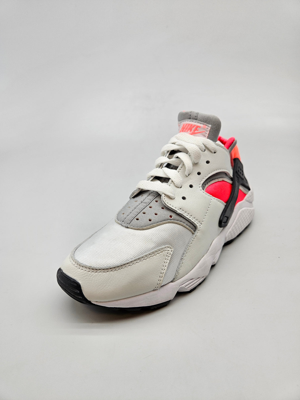 NIKE NOVI ORIGINAL PATIKI BR 39