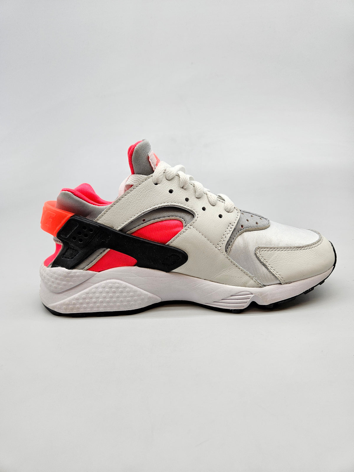NIKE NOVI ORIGINAL PATIKI BR 39